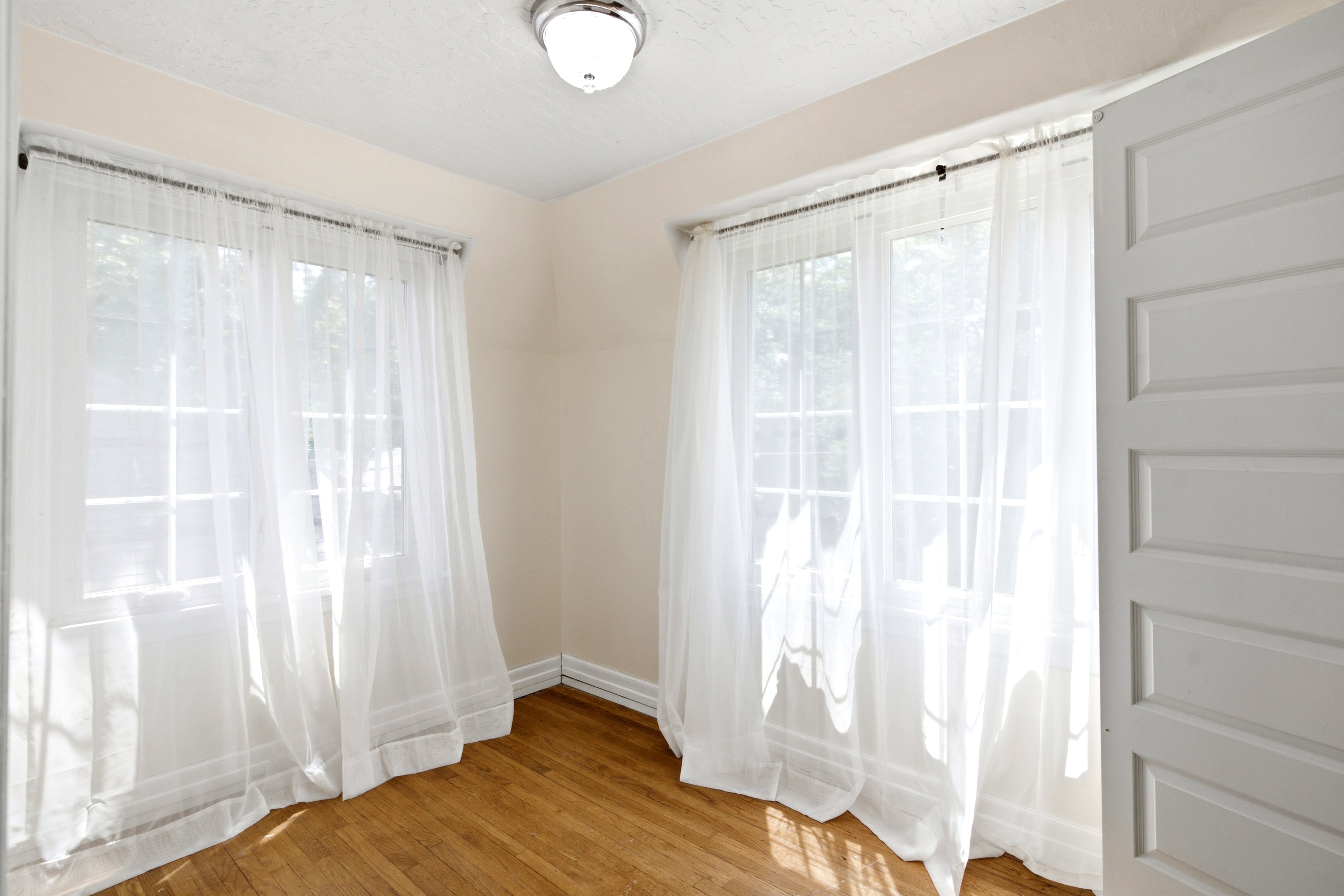Den space off with access from bedroom.