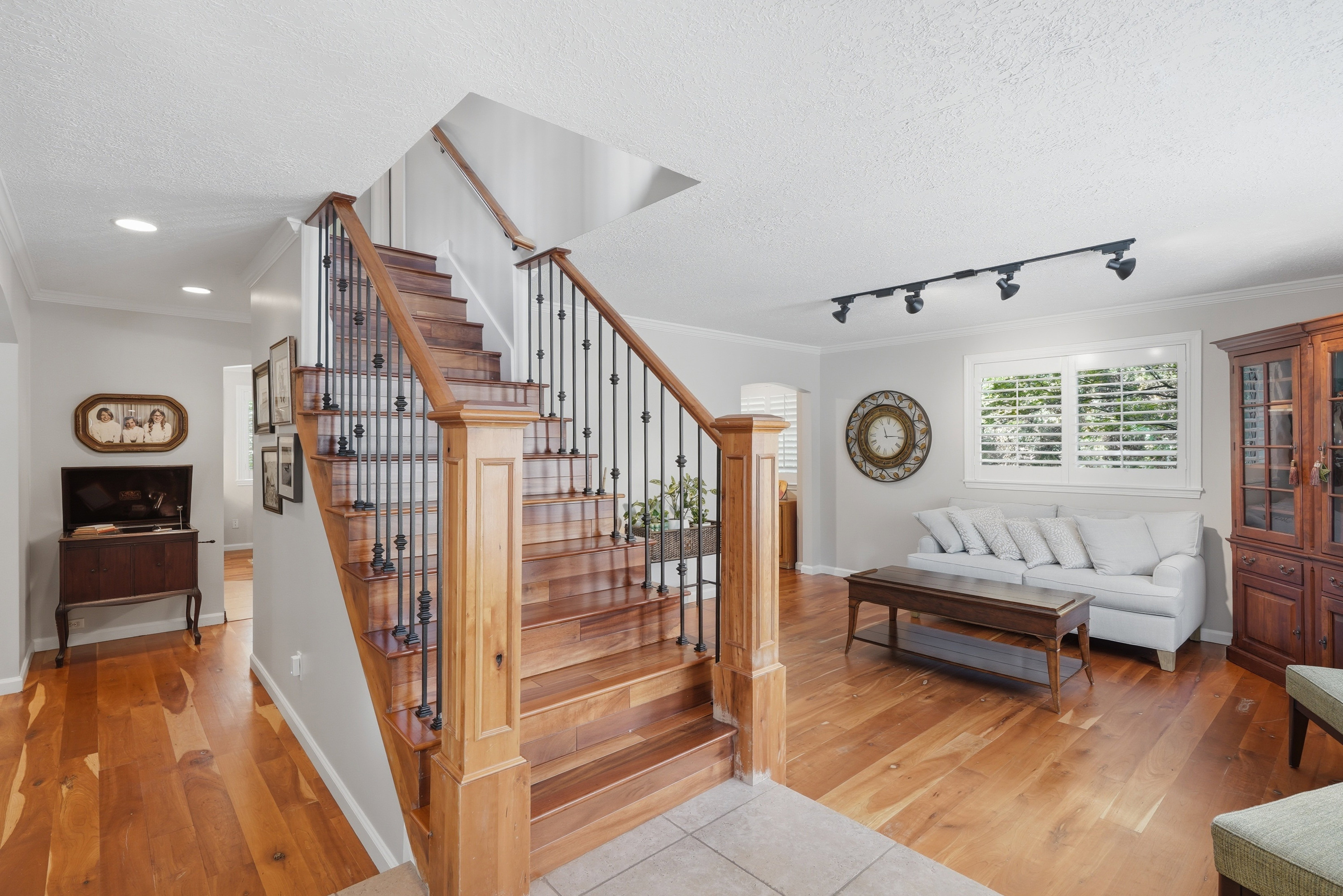 Hardwood flooring on stairs and throughout the main level