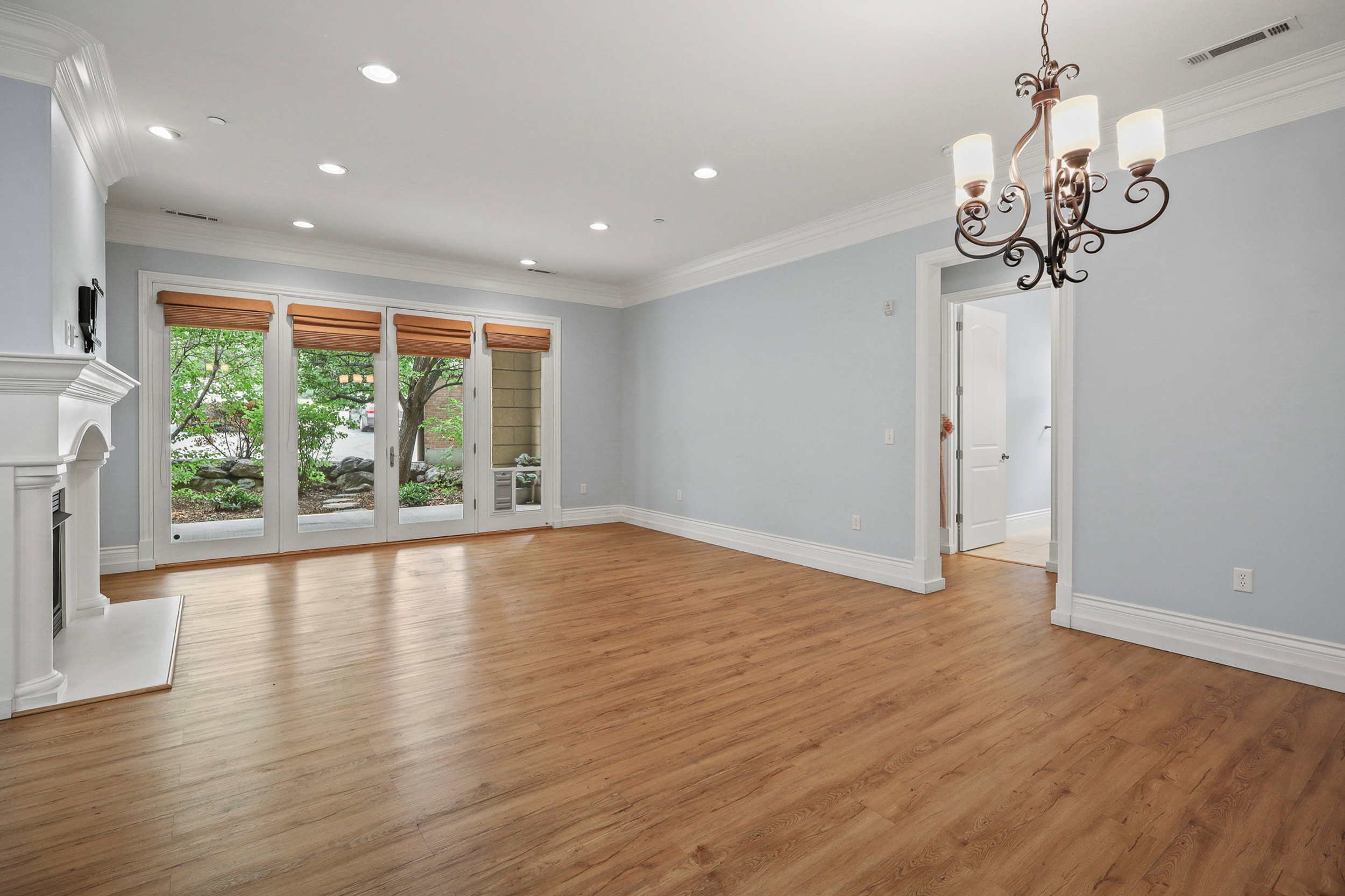 Open concept living room and dining room.