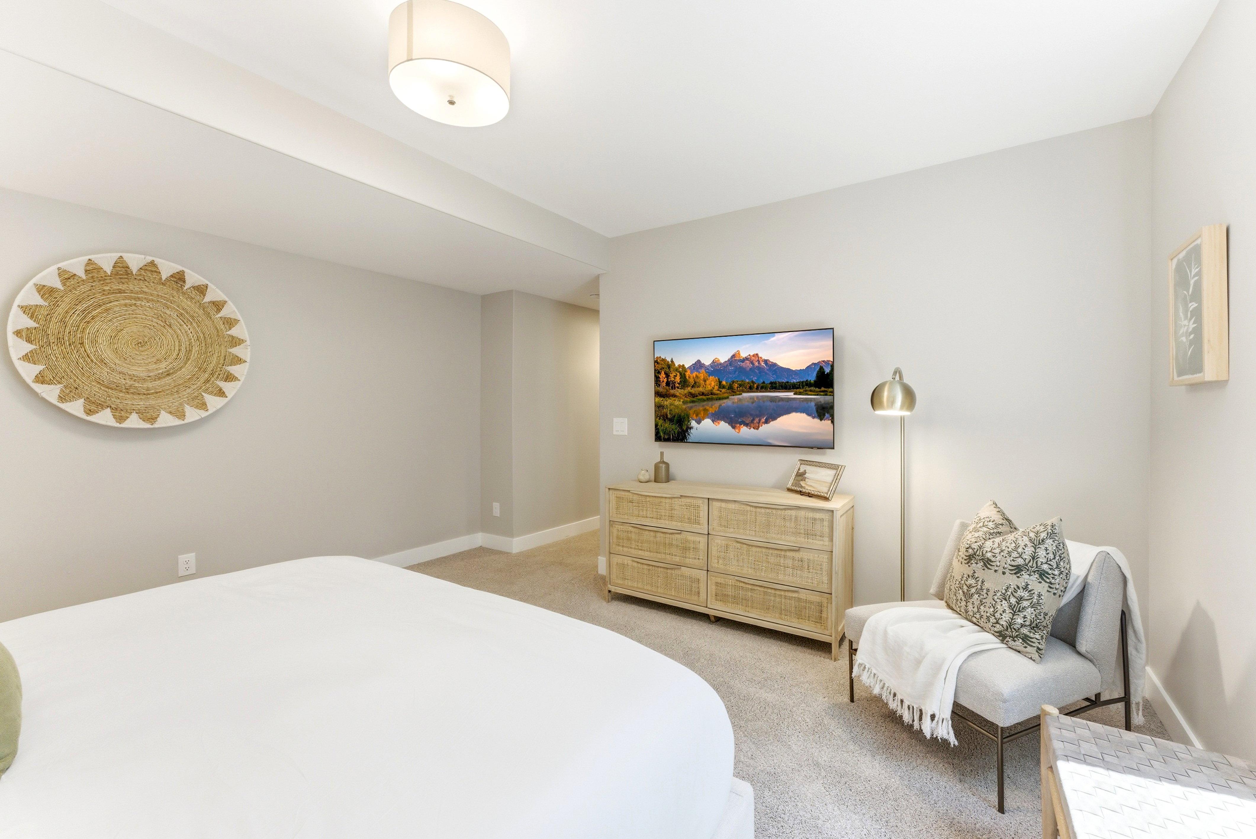 Plush carpeting and neutral-toned walls