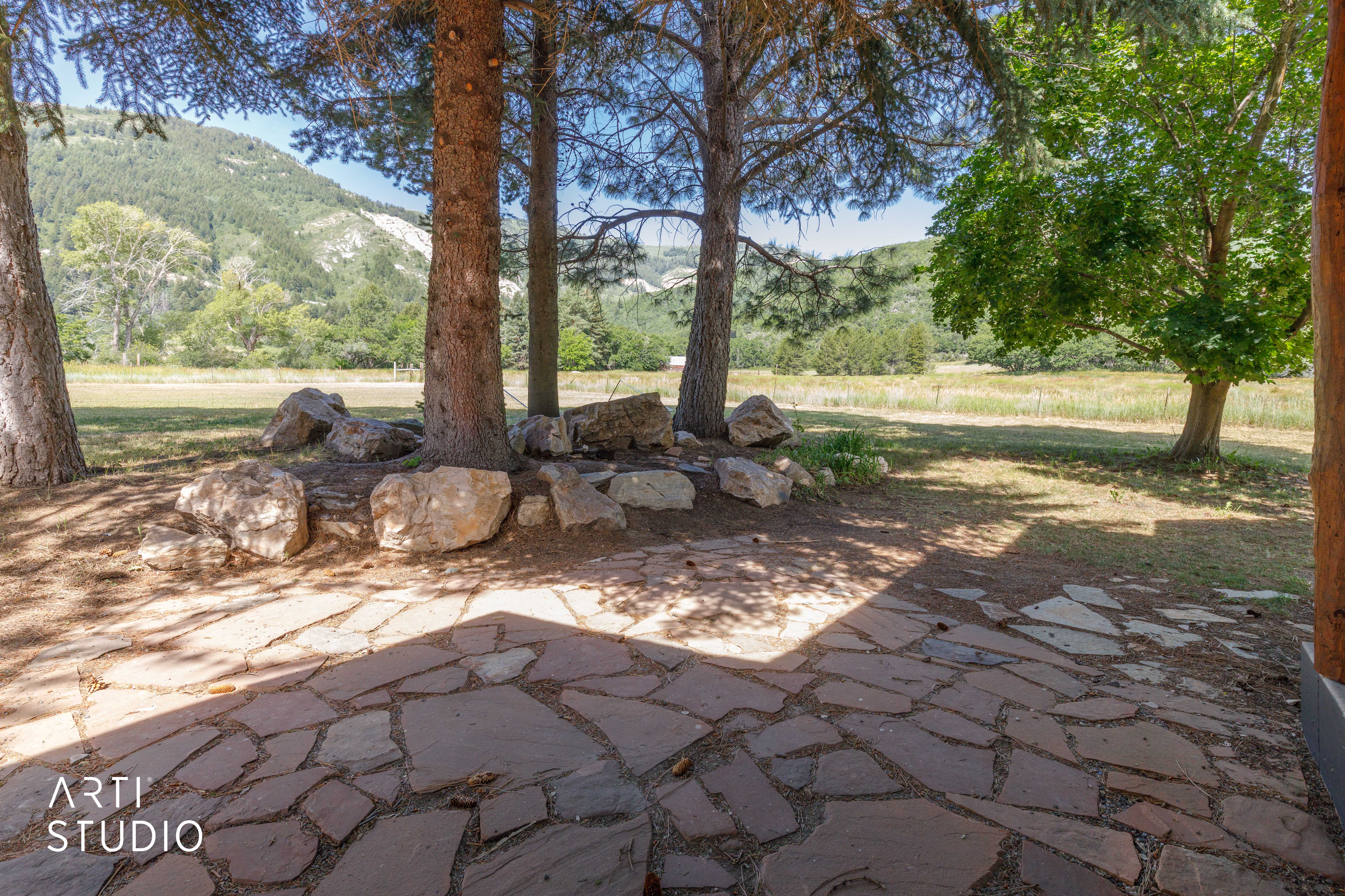 Outdoor patio featuring flagstone paving
