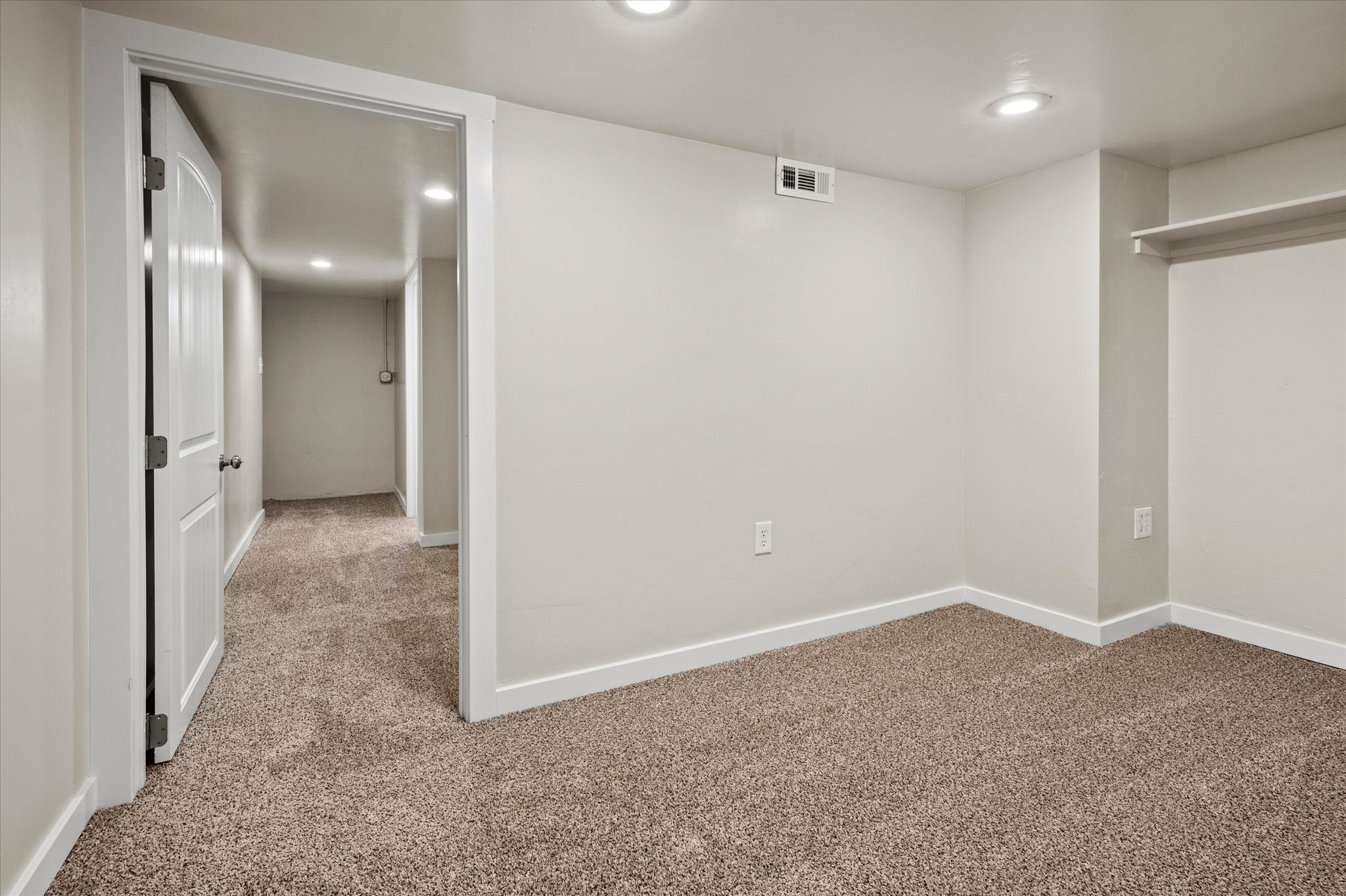 Empty room