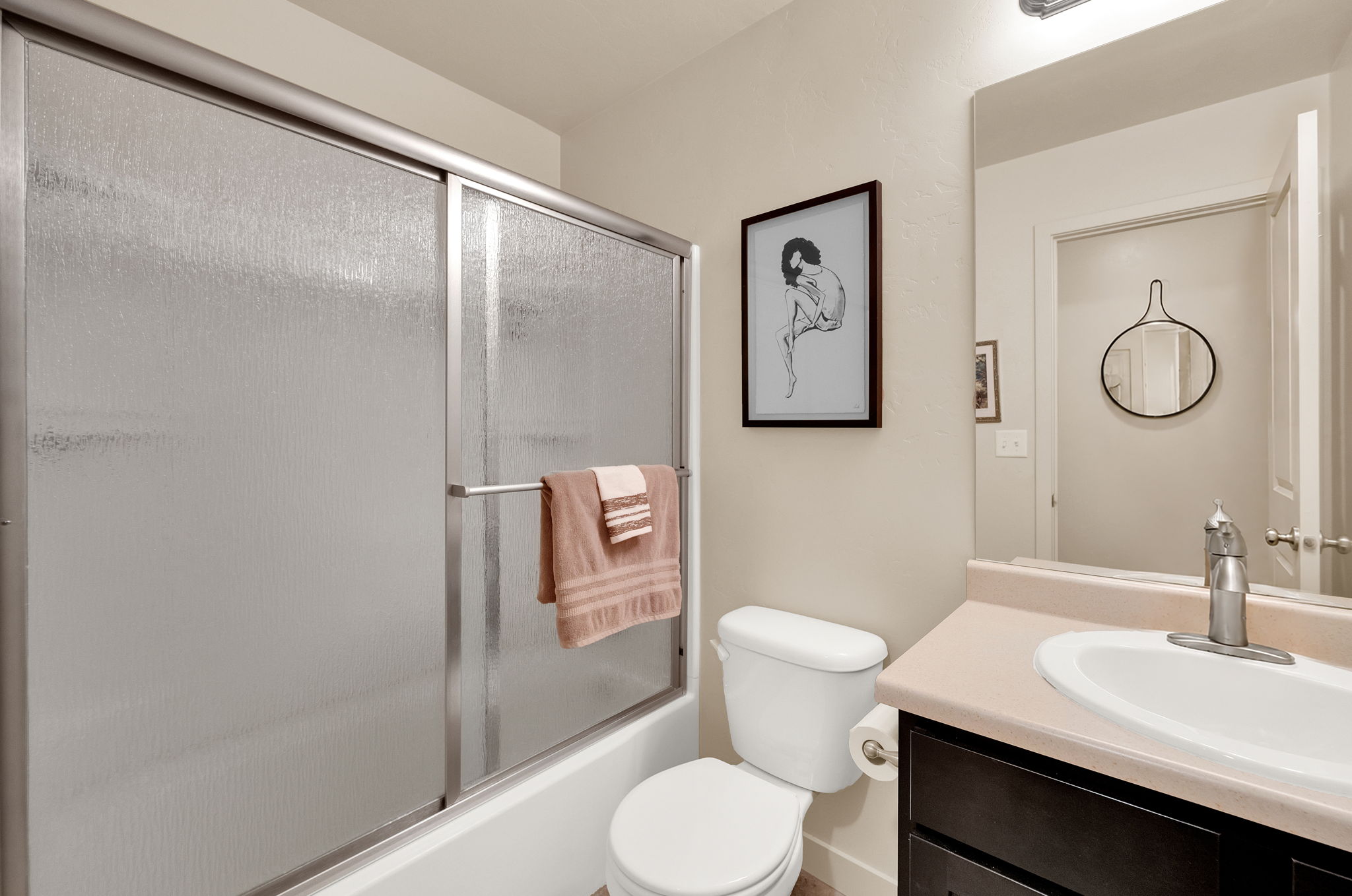 2nd Bathroom