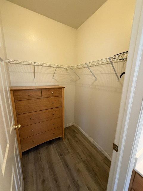 Walk-in closet with wire shelving system