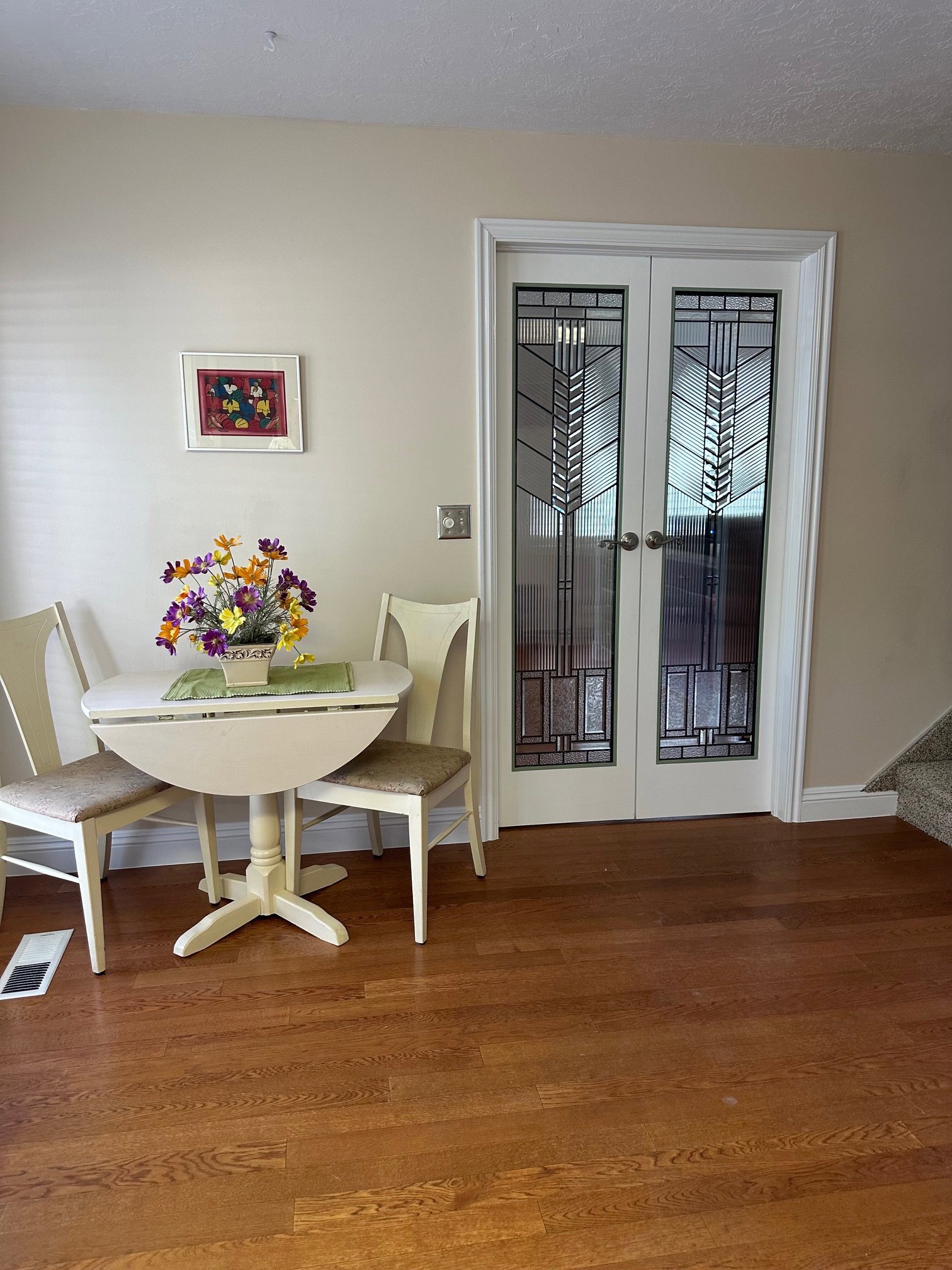 The eat-in kitchen.