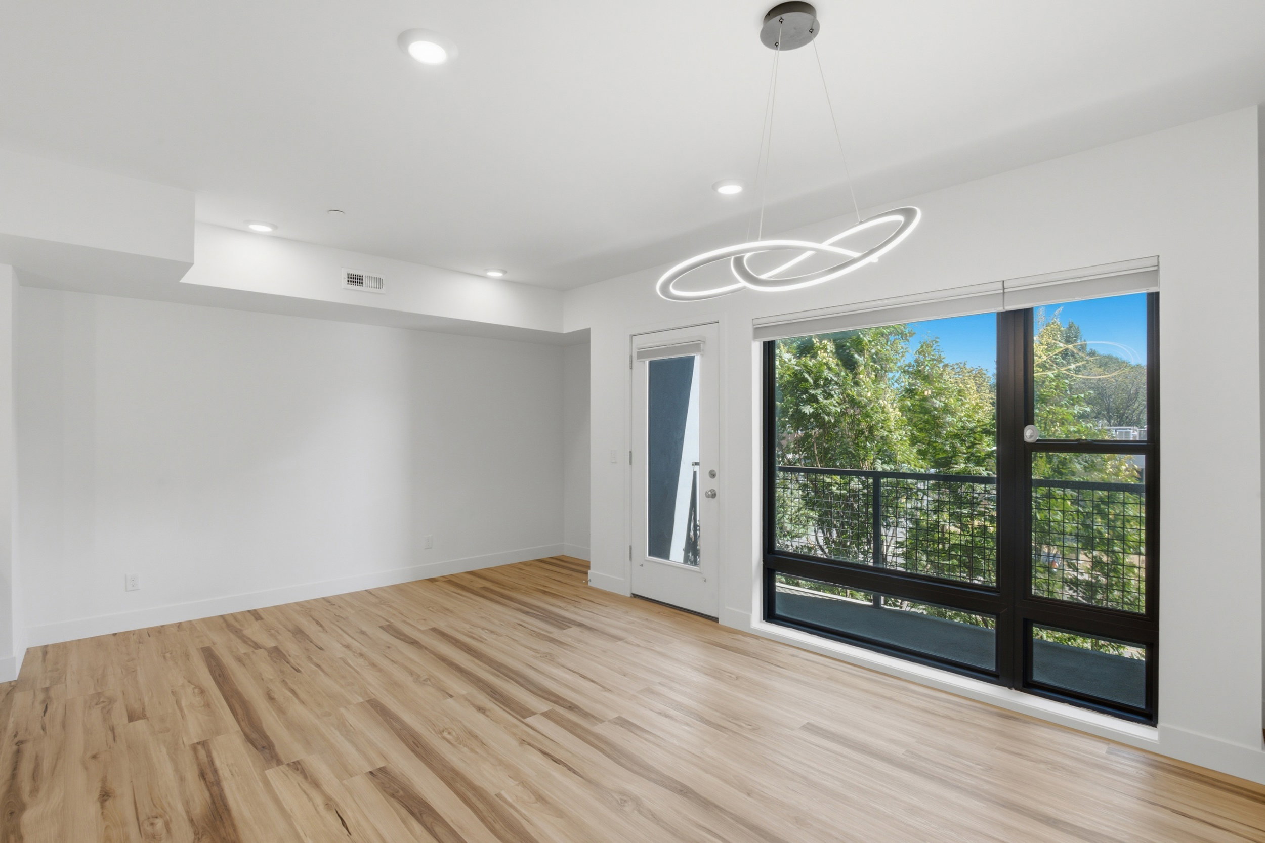 All the windows have modern up/down shades - let in the light and have your privacy by covering only the sections of the window you want