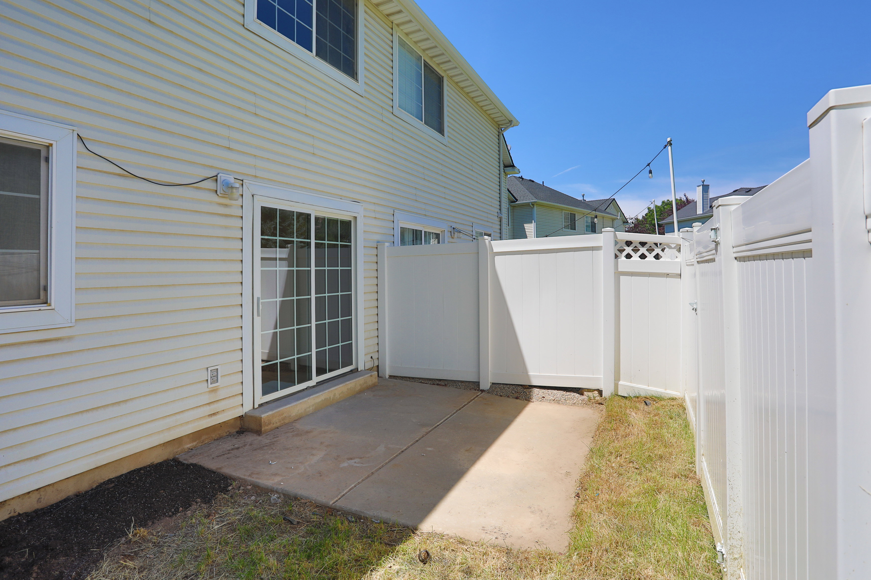 Patio area with direct access via sliding glass doors