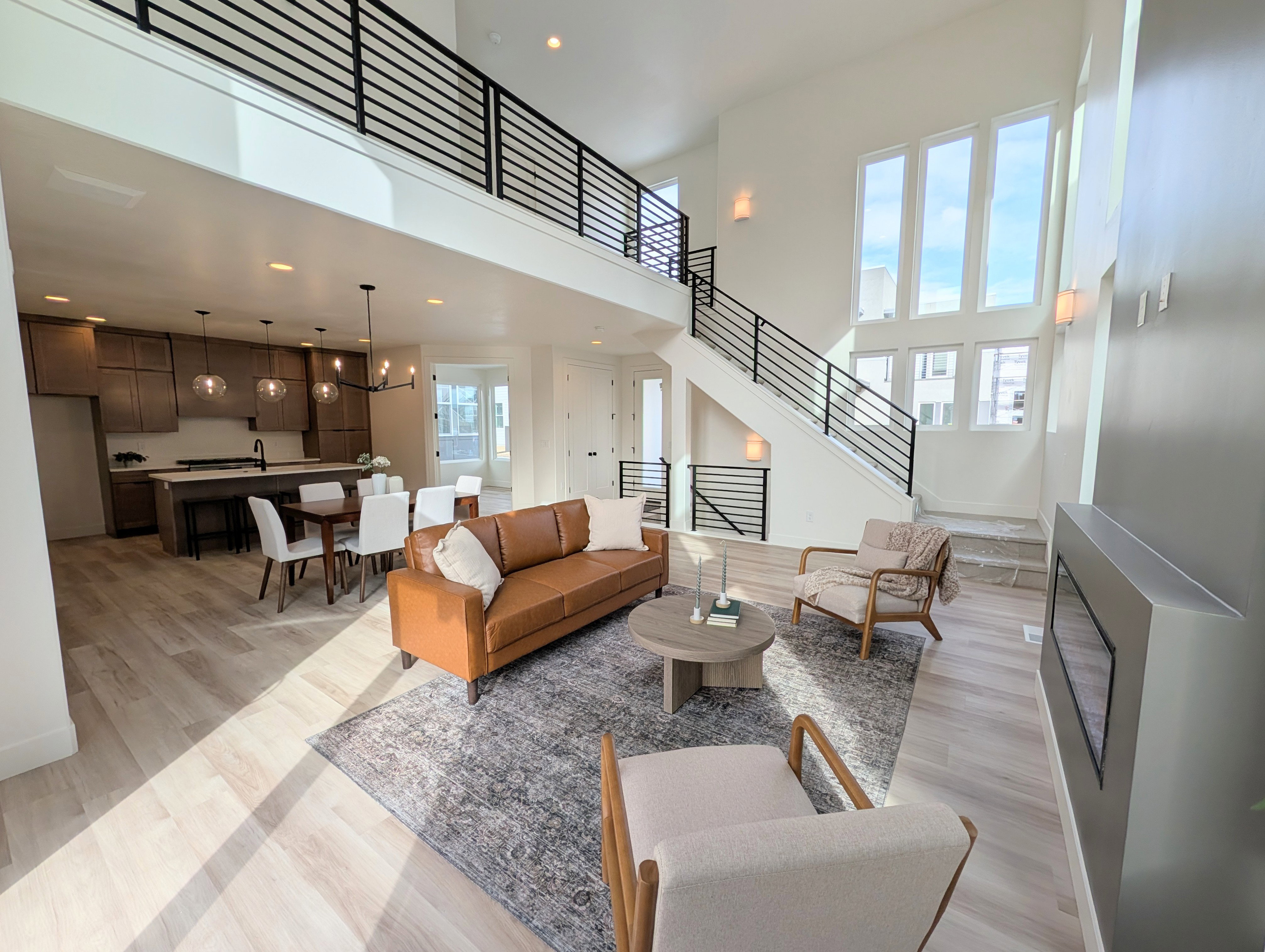 *Interior finished photos are from previously built homes of the same floor plan for example purposes. Upgrades and finishes vary.*