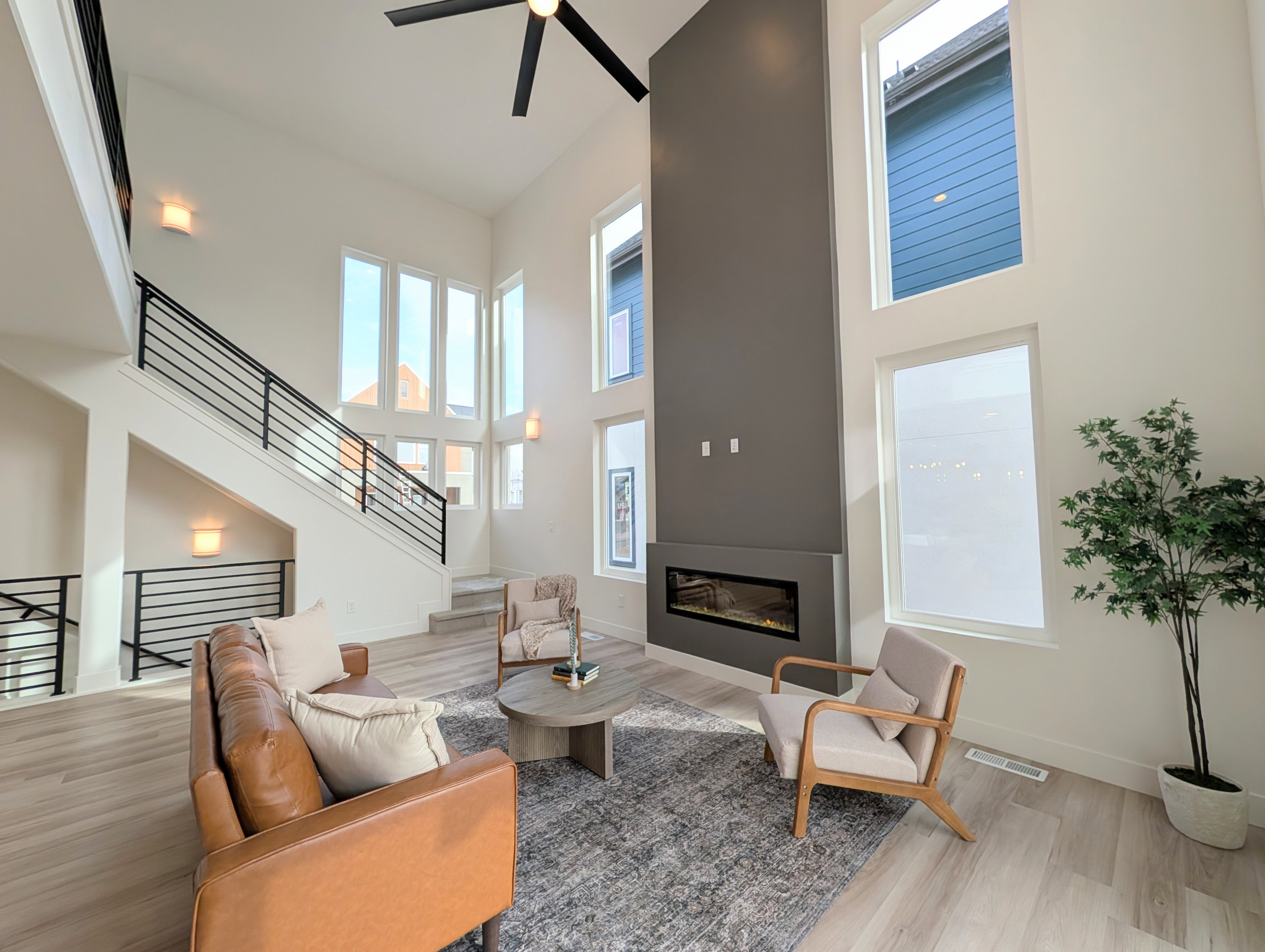 *Interior finished photos are from previously built homes of the same floor plan for example purposes. Upgrades and finishes vary.*