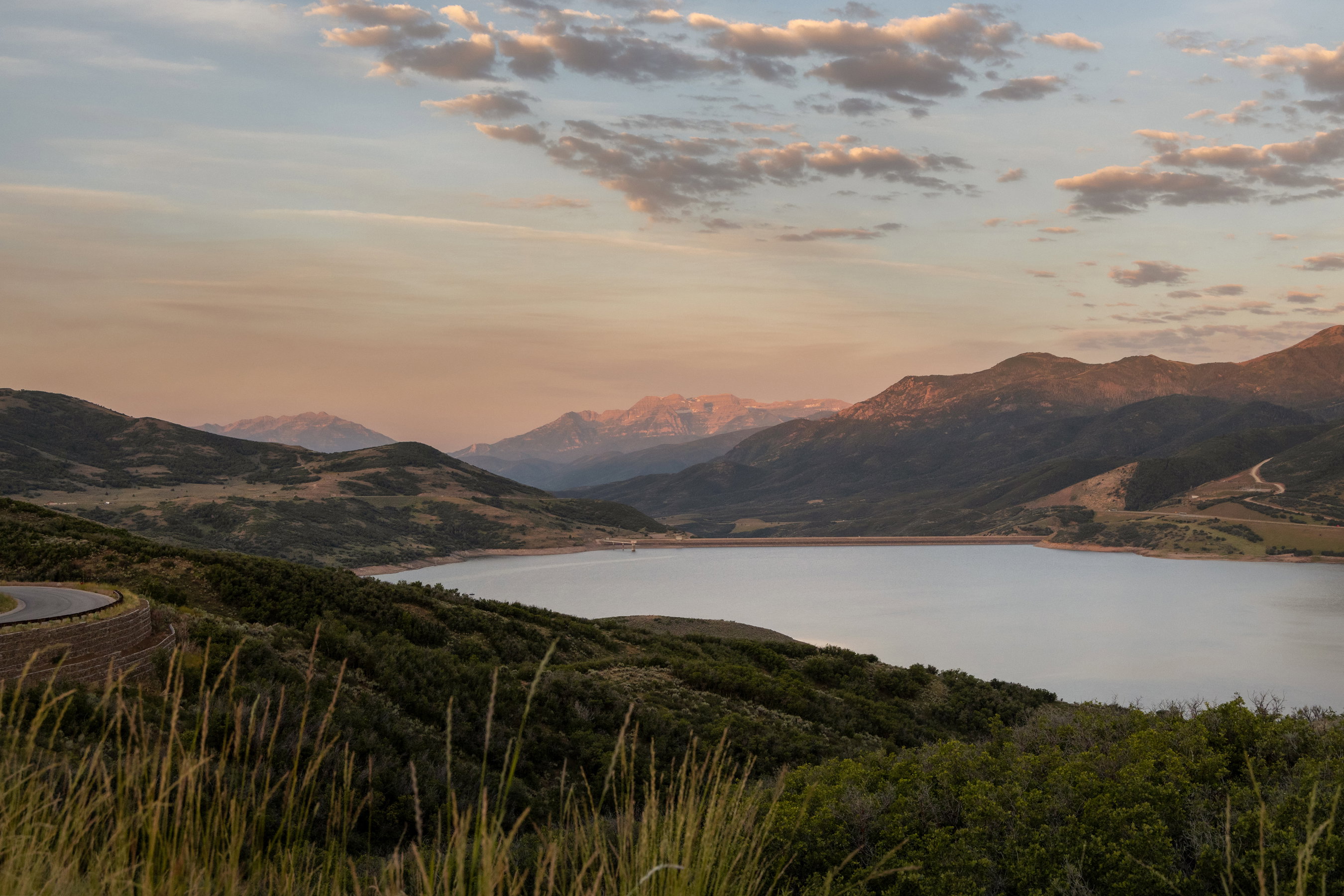Expansive mountain and lake scenery