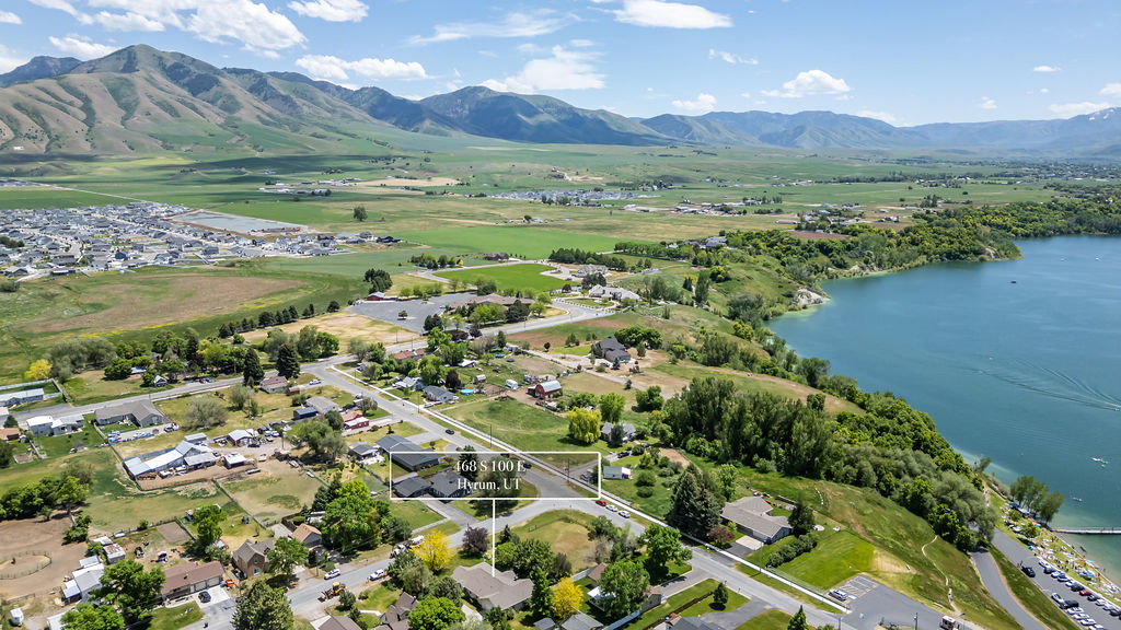 Aerial perspective showcasing the south east view towards Paradise and expansive green fields