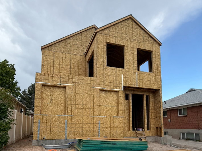 Exterior materials can be selected by buyer.