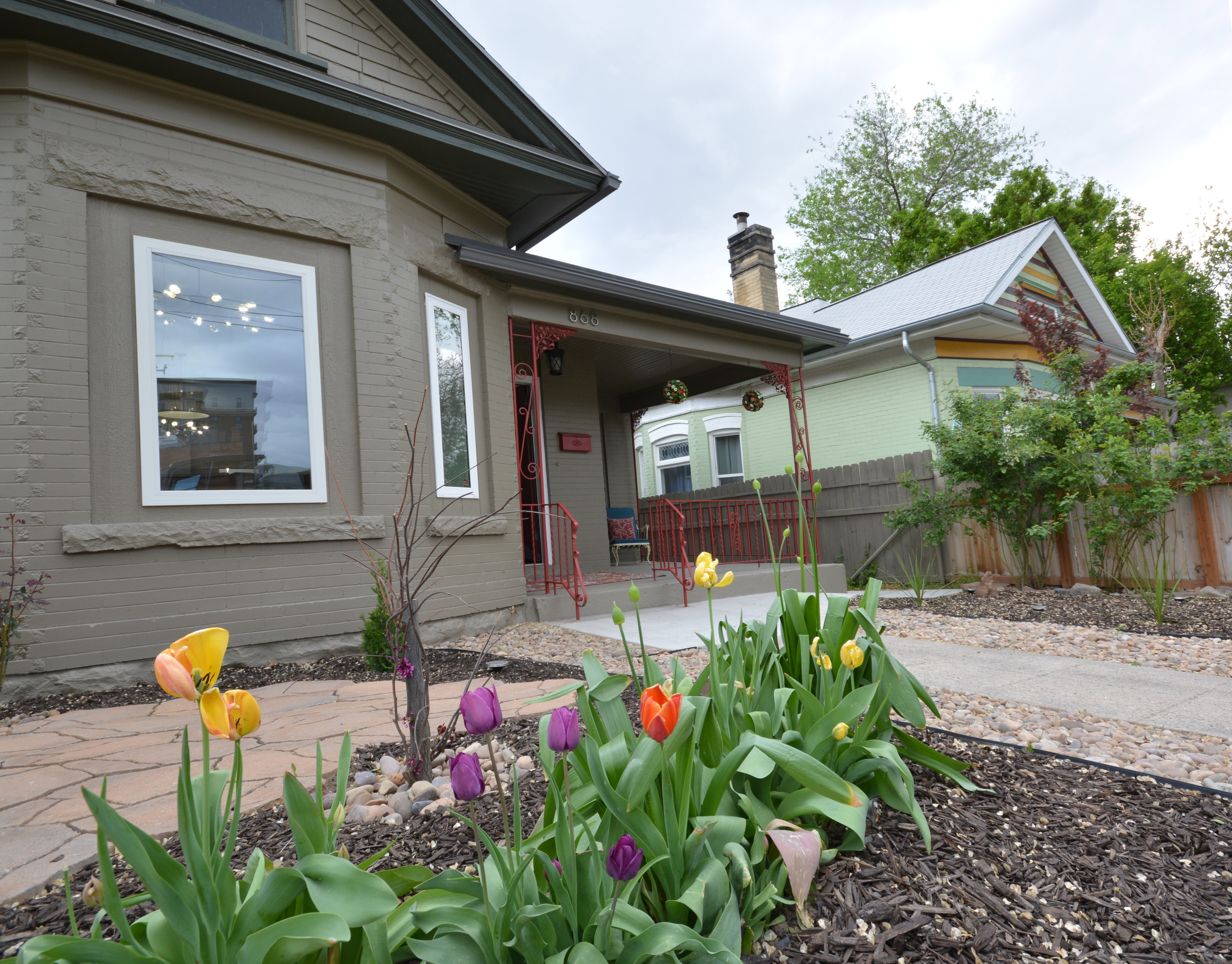 Beautiful garden plantings offer seasonal charm.