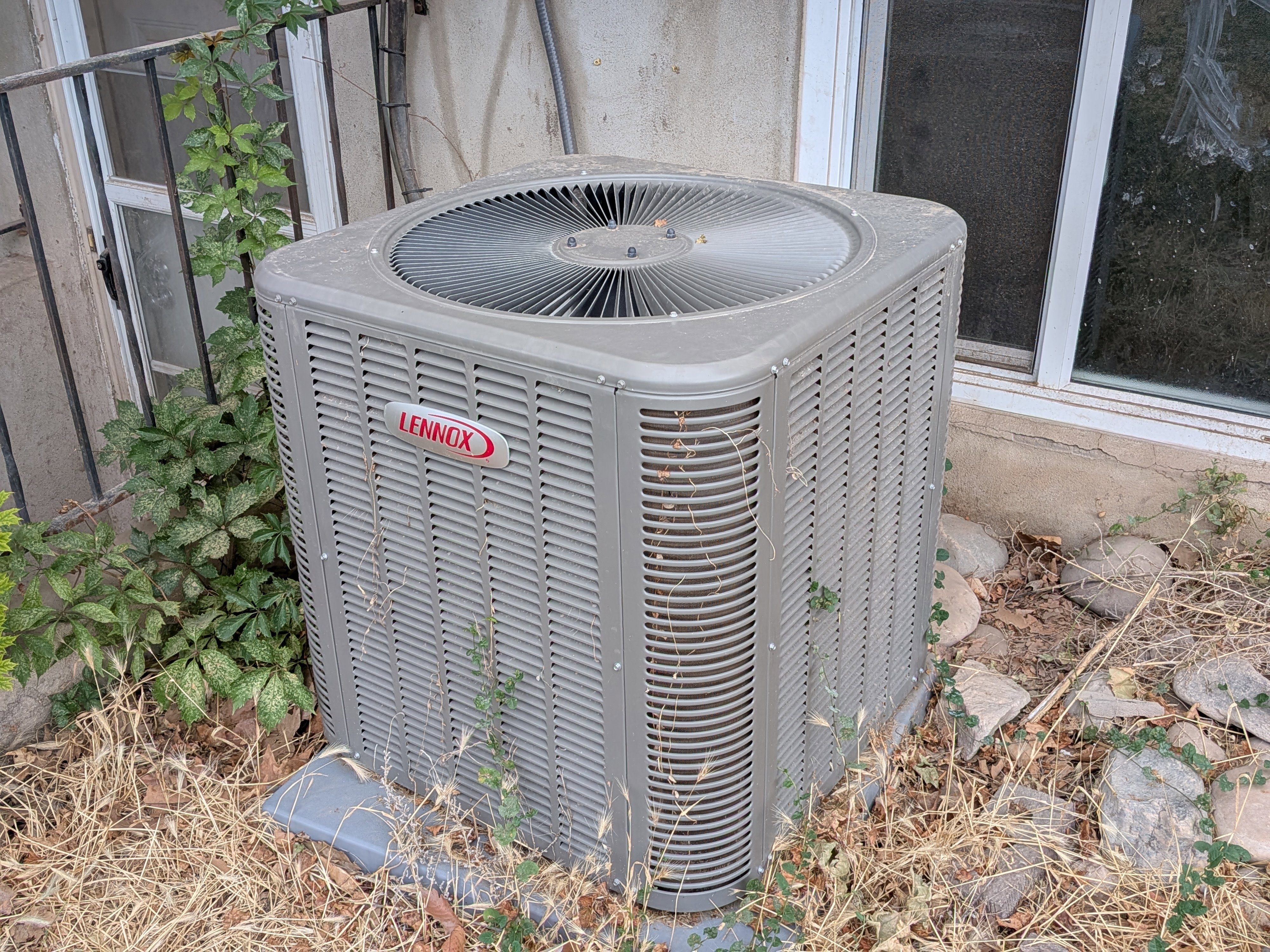 Lennox air conditioning unit