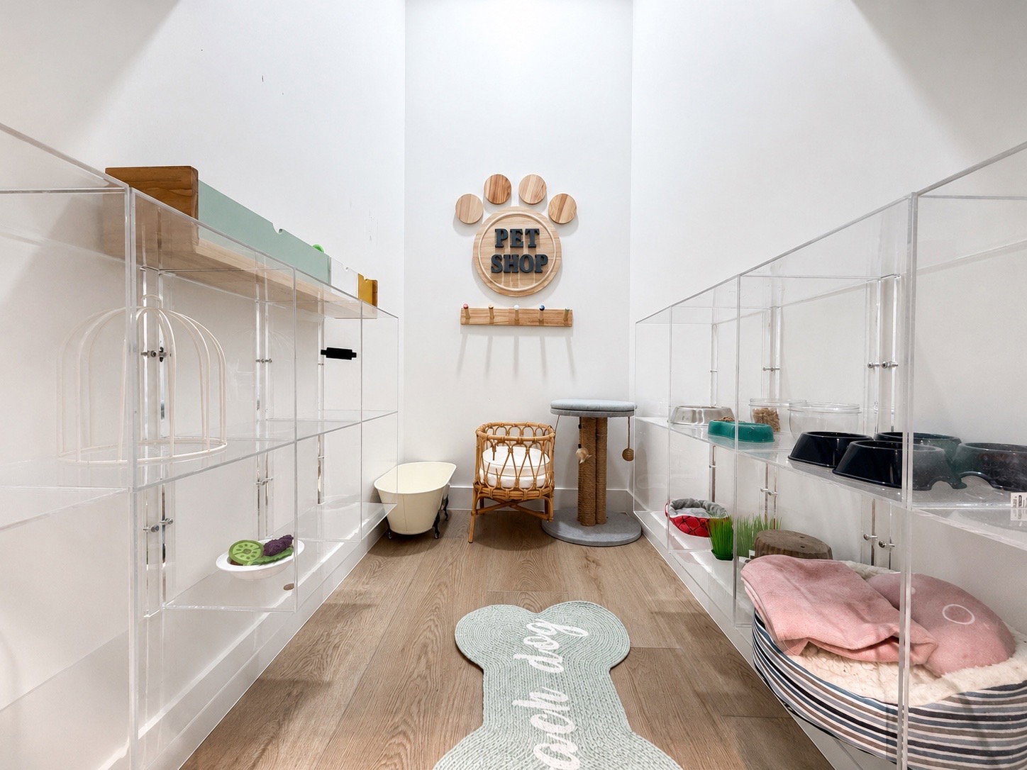 Pet shop