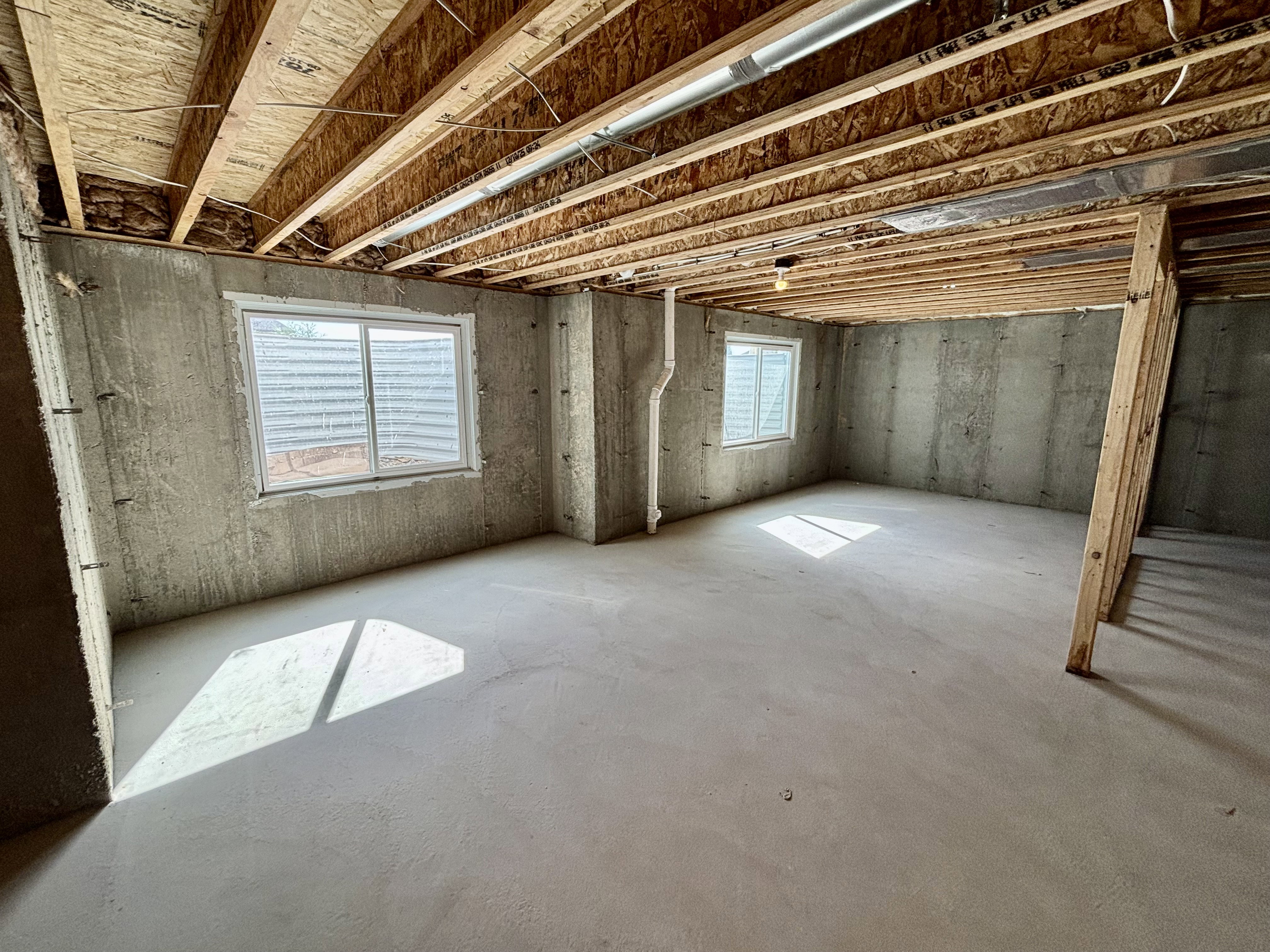Unfinished basement, potential bedrooms