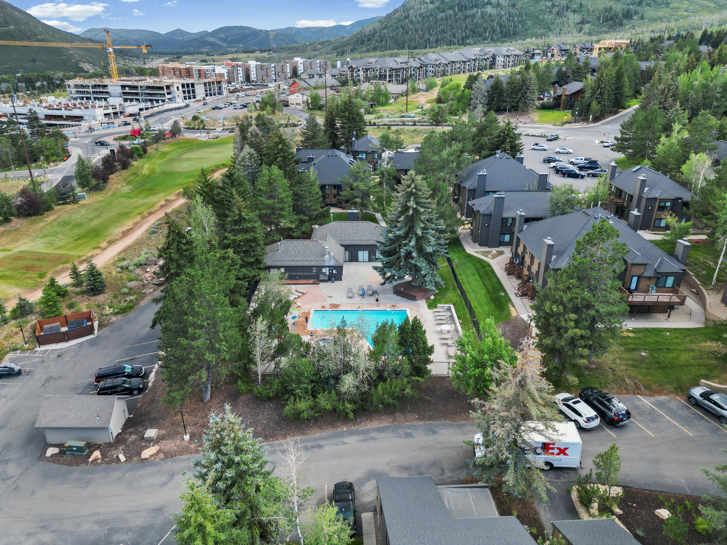 Pool, hot tub and club house