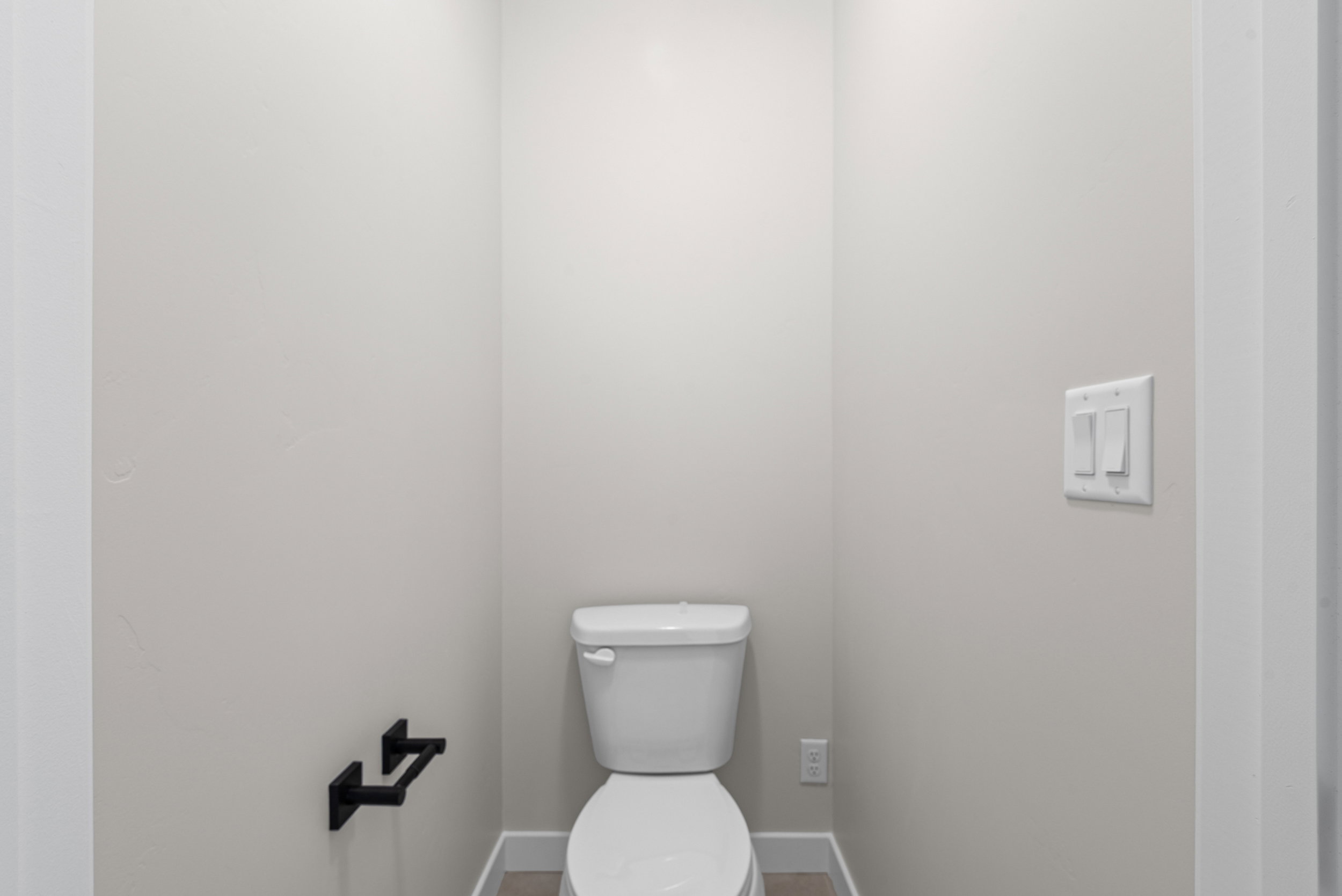 Primary Bedroom Enclosed Toilet Room