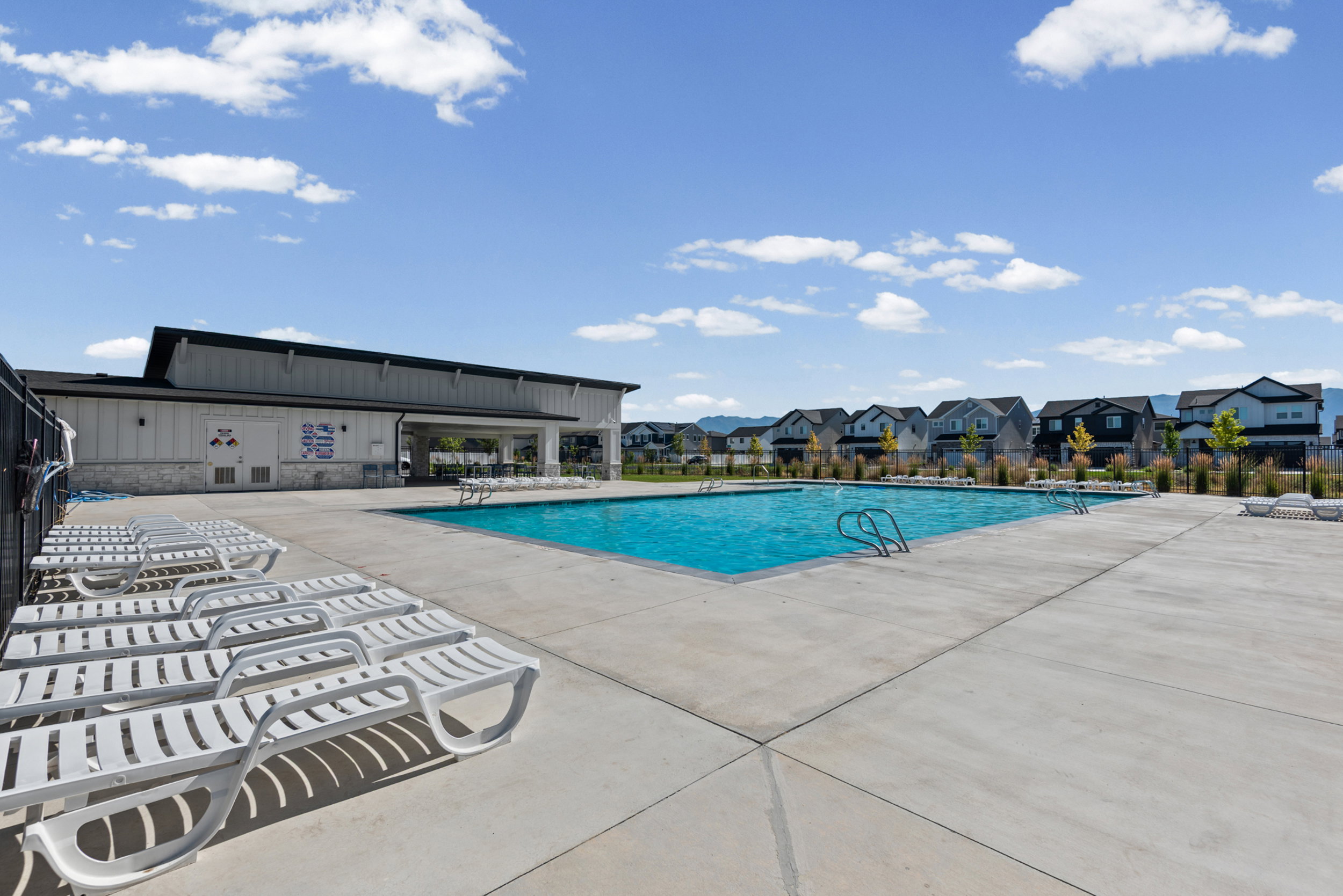 Clubhouse/Pool Amenity