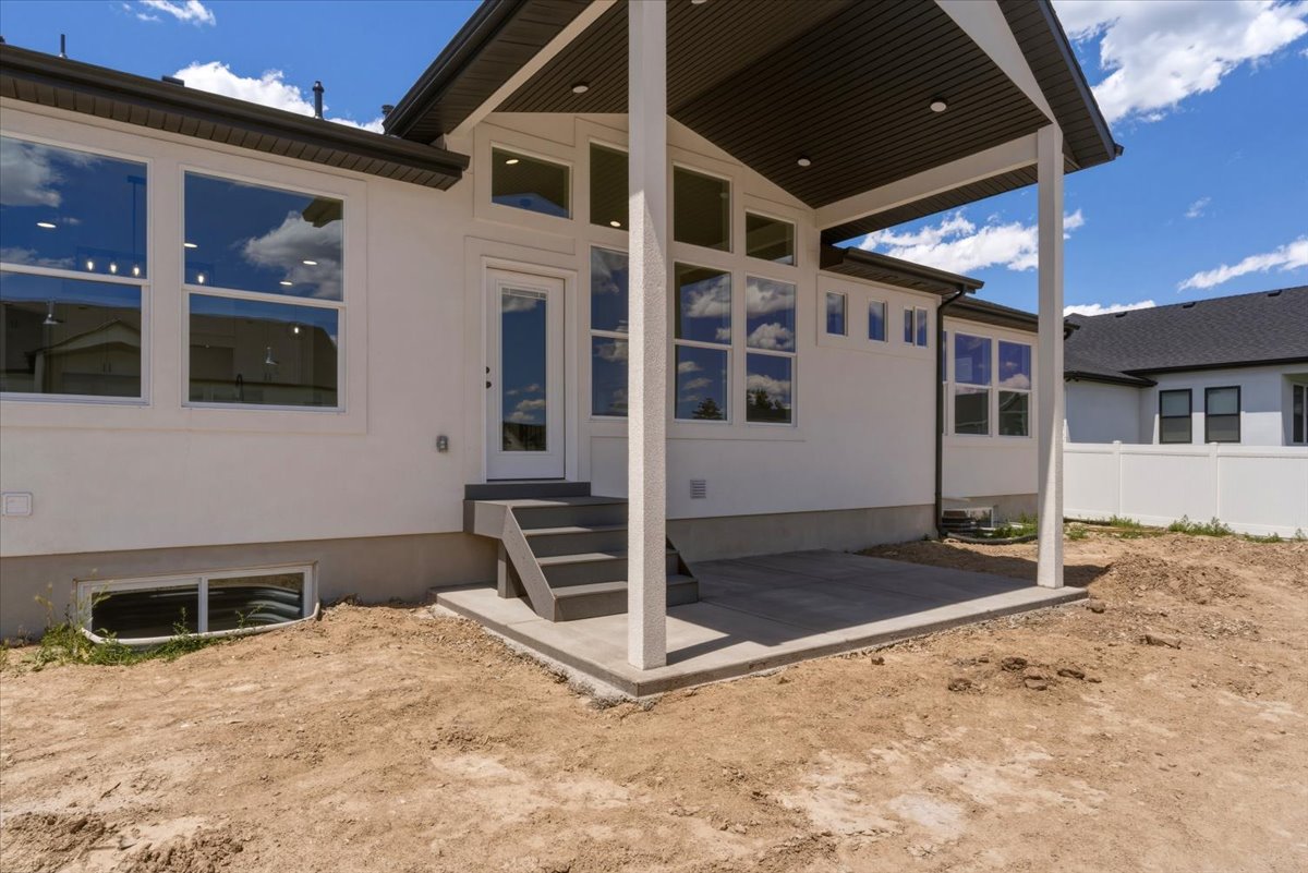 Photo of similar home - Finishes may vary