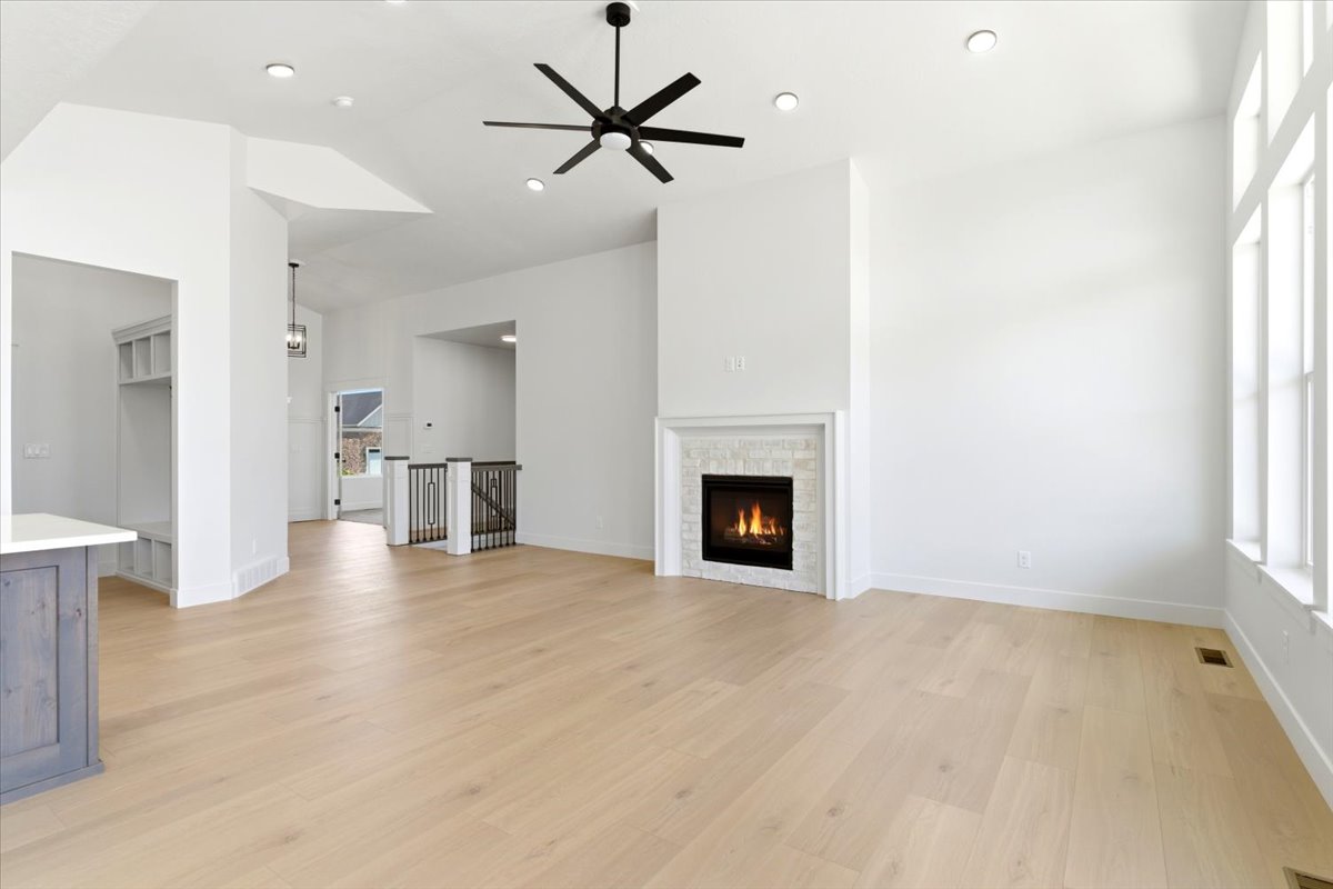 Photo of similar home - Finishes may vary