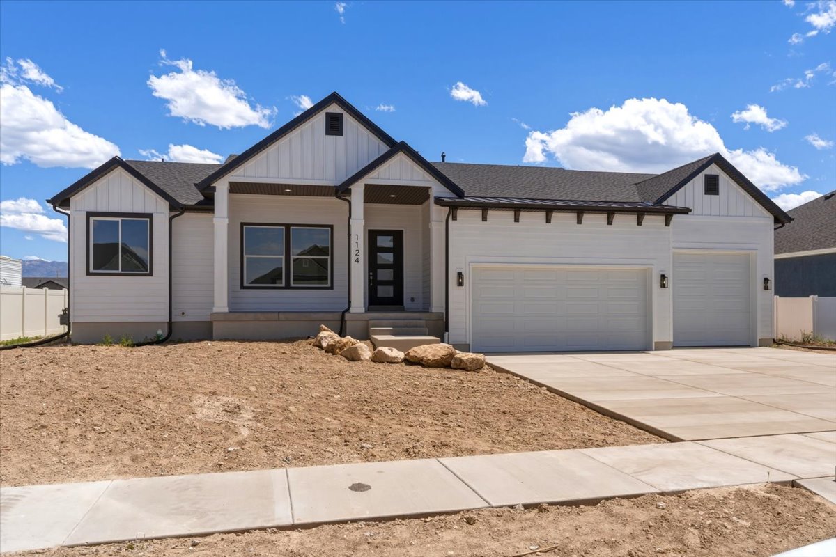 Photo of similar home - Finishes may vary