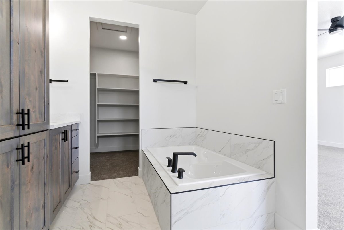 Photo of similar home - Finishes may vary