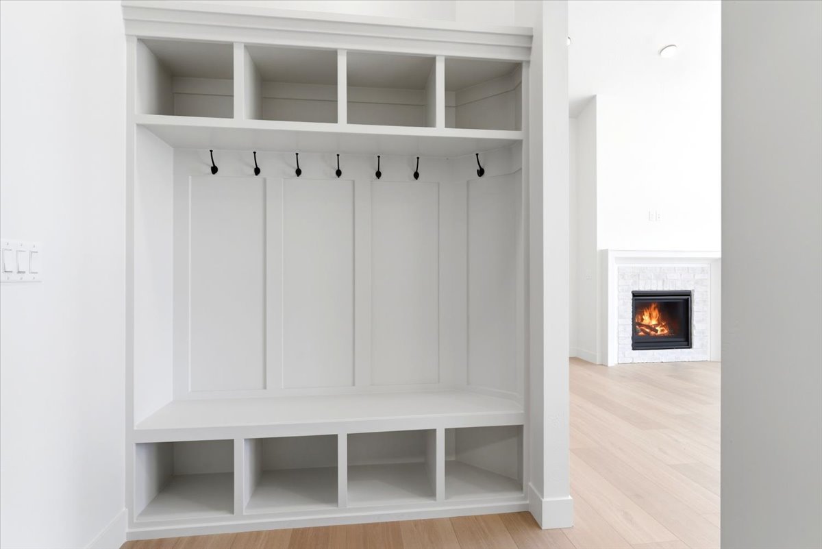 Photo of similar home - Finishes may vary