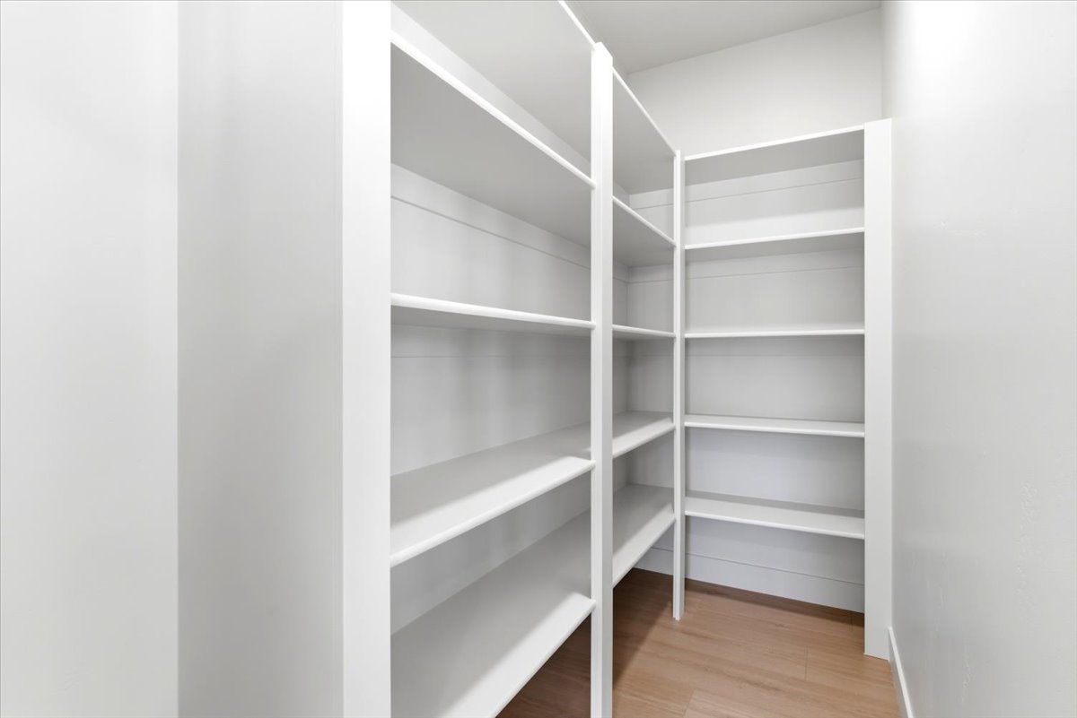 Photo of similar home - Finishes may vary