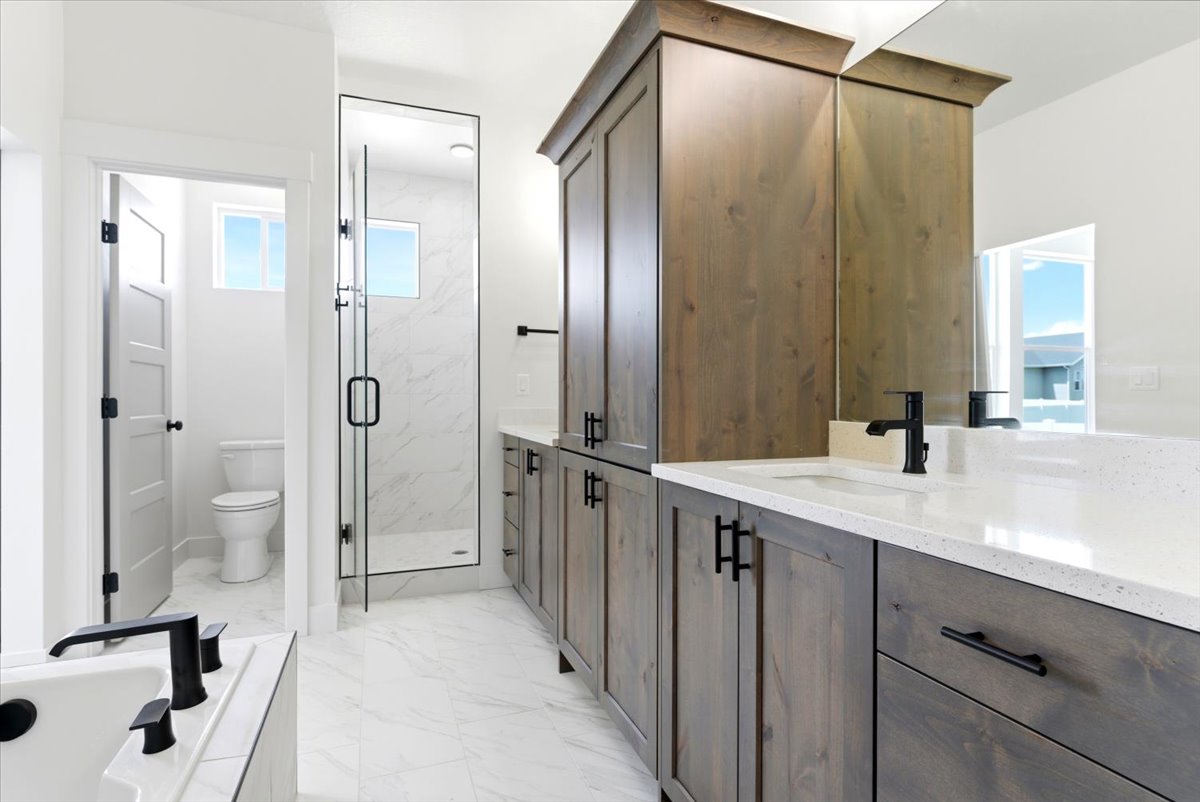Photo of similar home - Finishes may vary