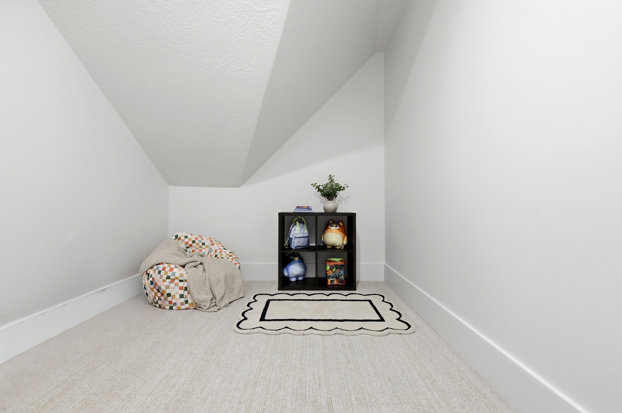 Kids play room