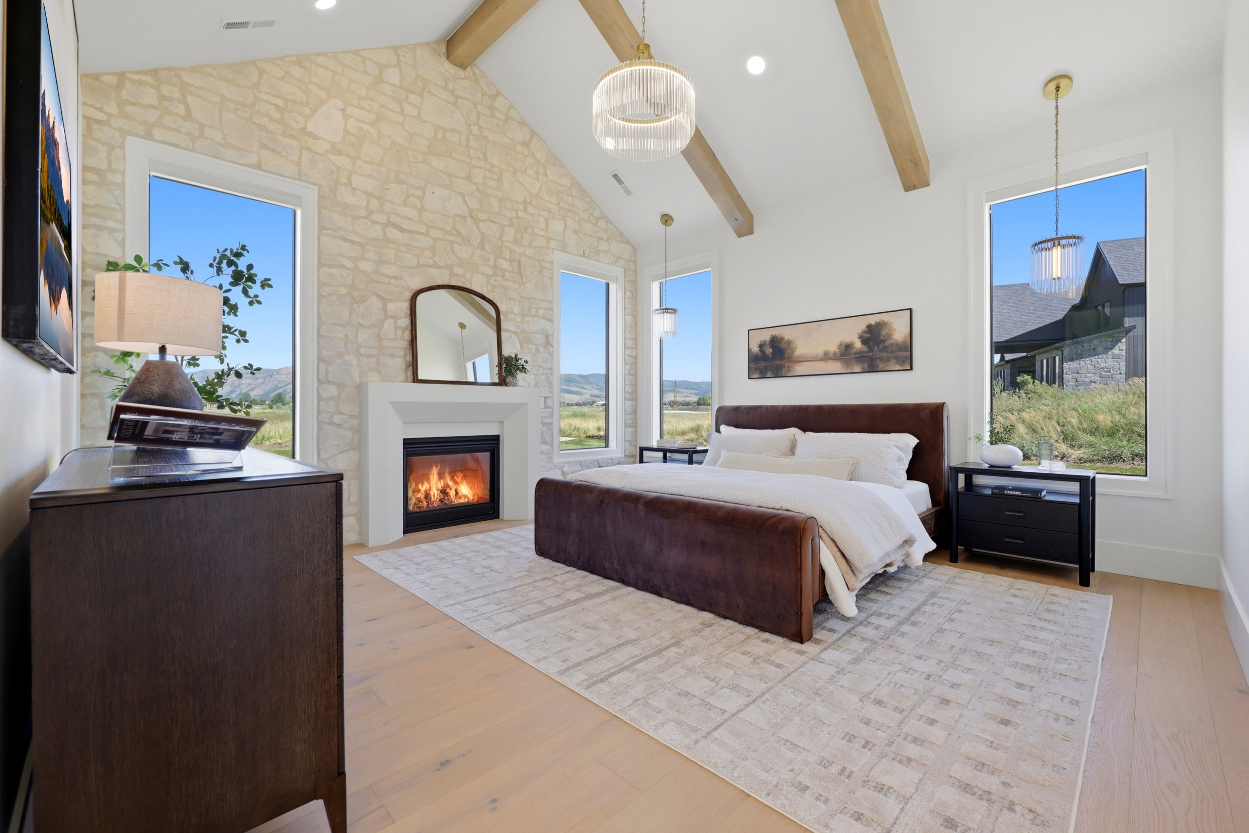Primary suite
