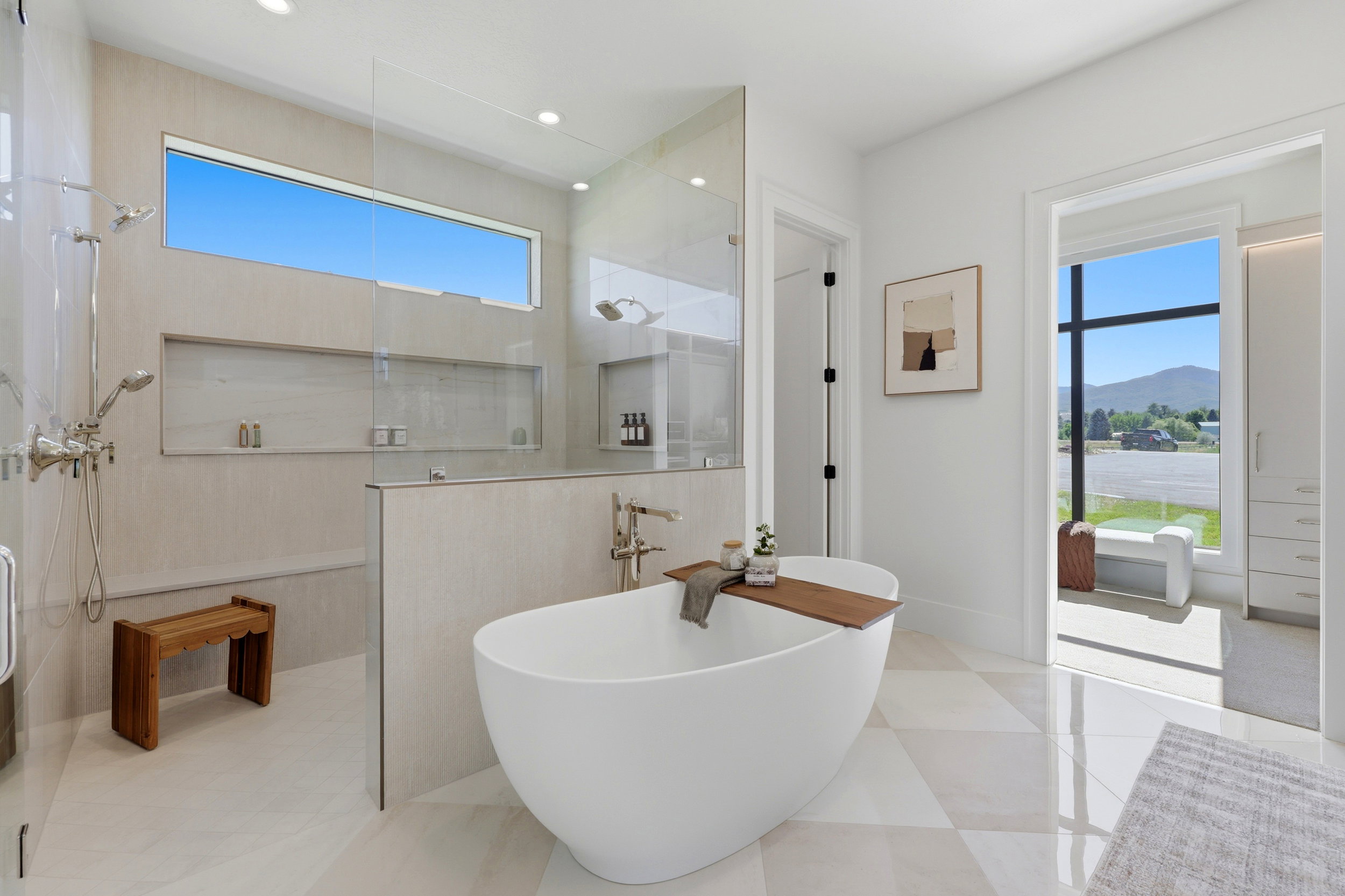 Primary ensuite