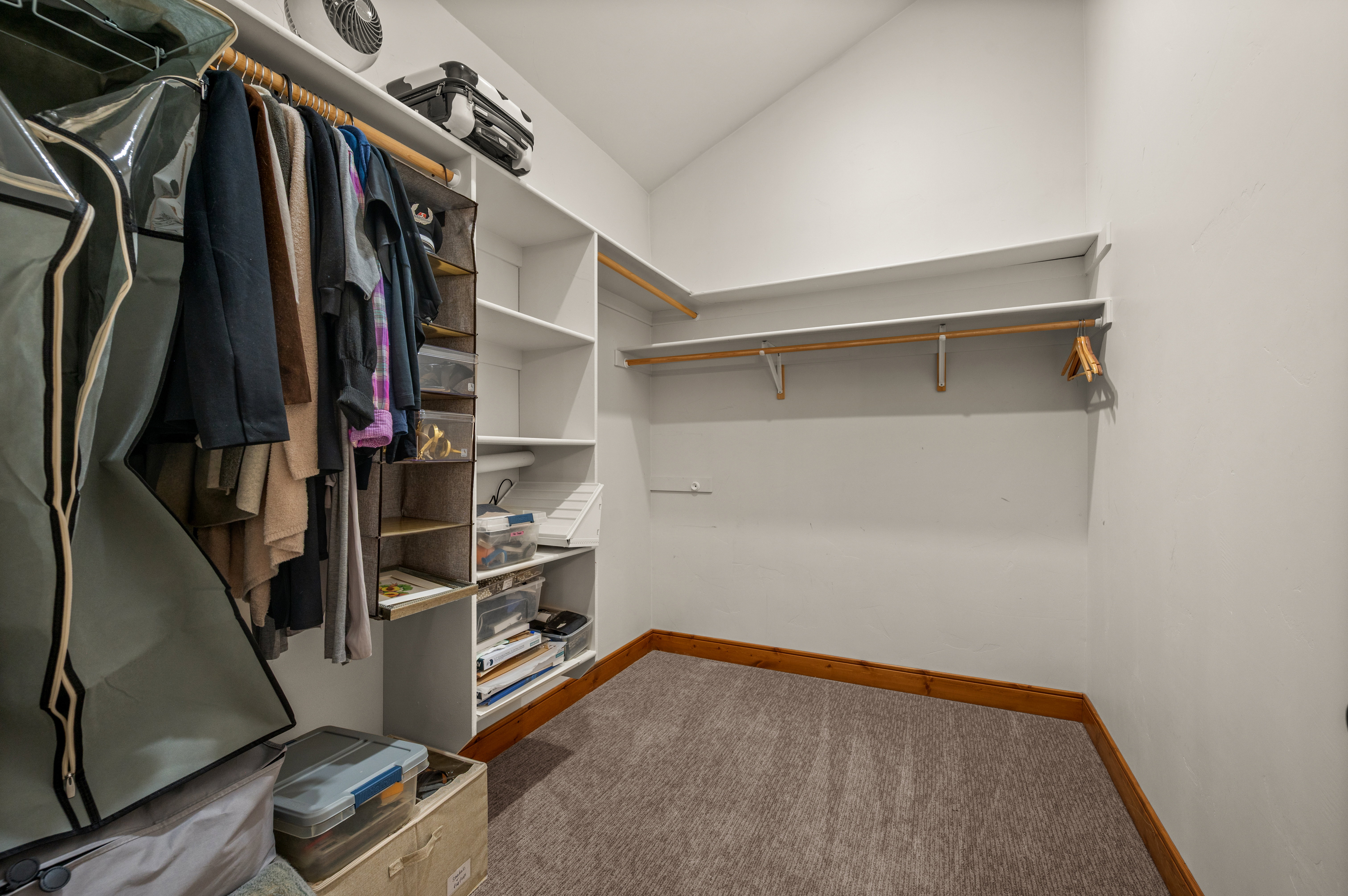 Walk in closet
