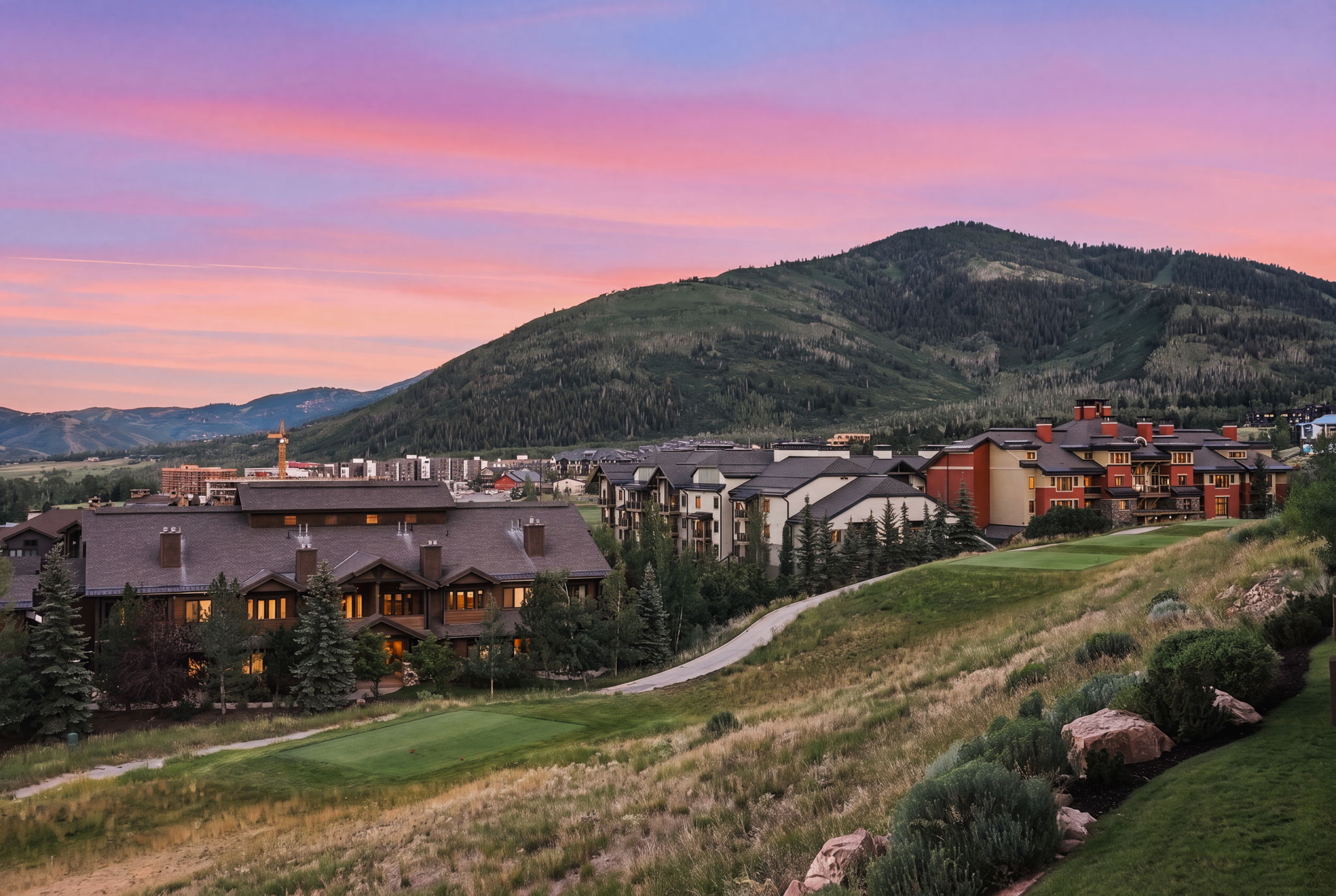 Patio view (next to hot tub) of the golf course, mountain backdrops