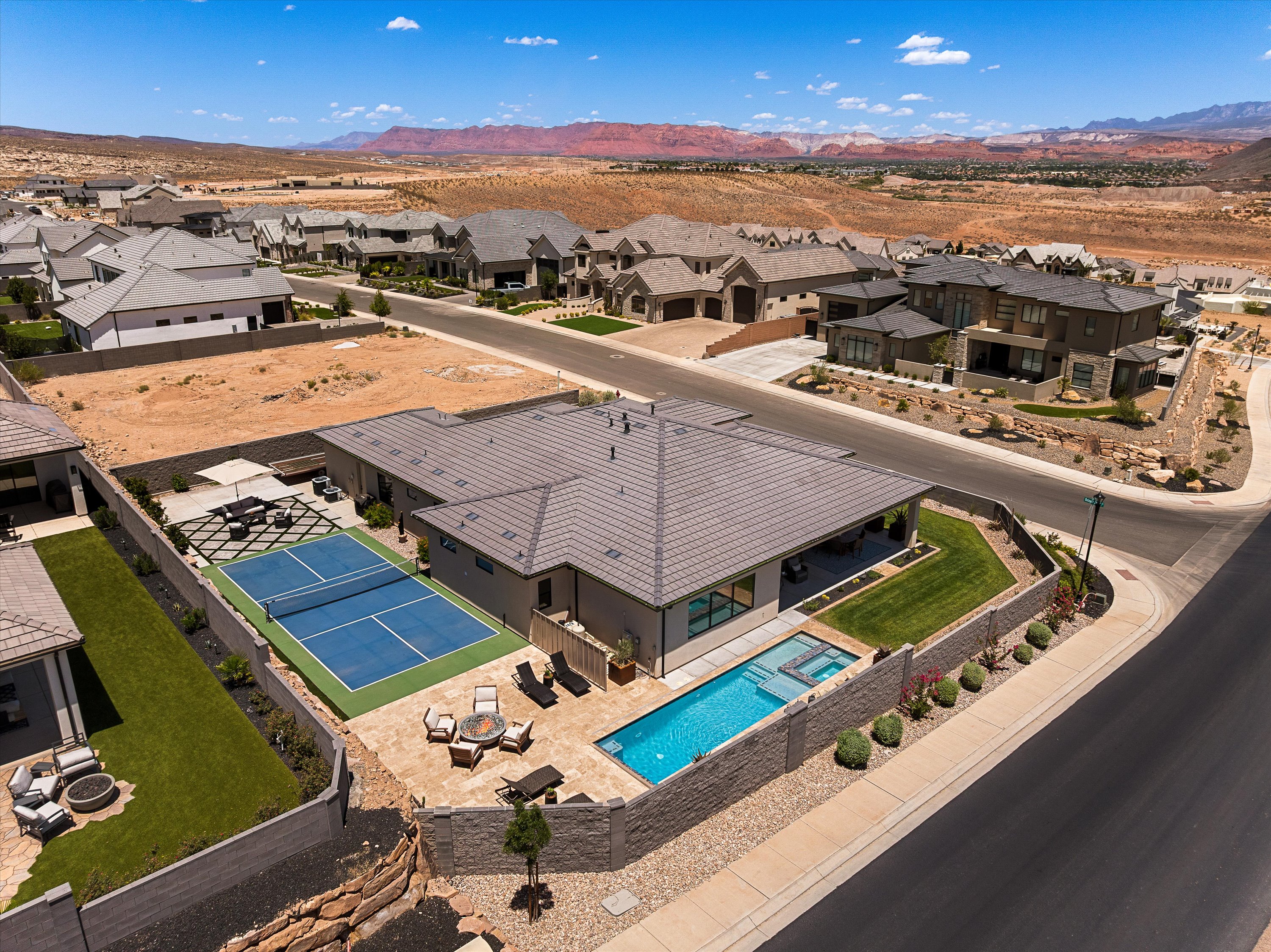 Private Pool with Integrated Spa, Pickleball Court, & 50' RV Parking