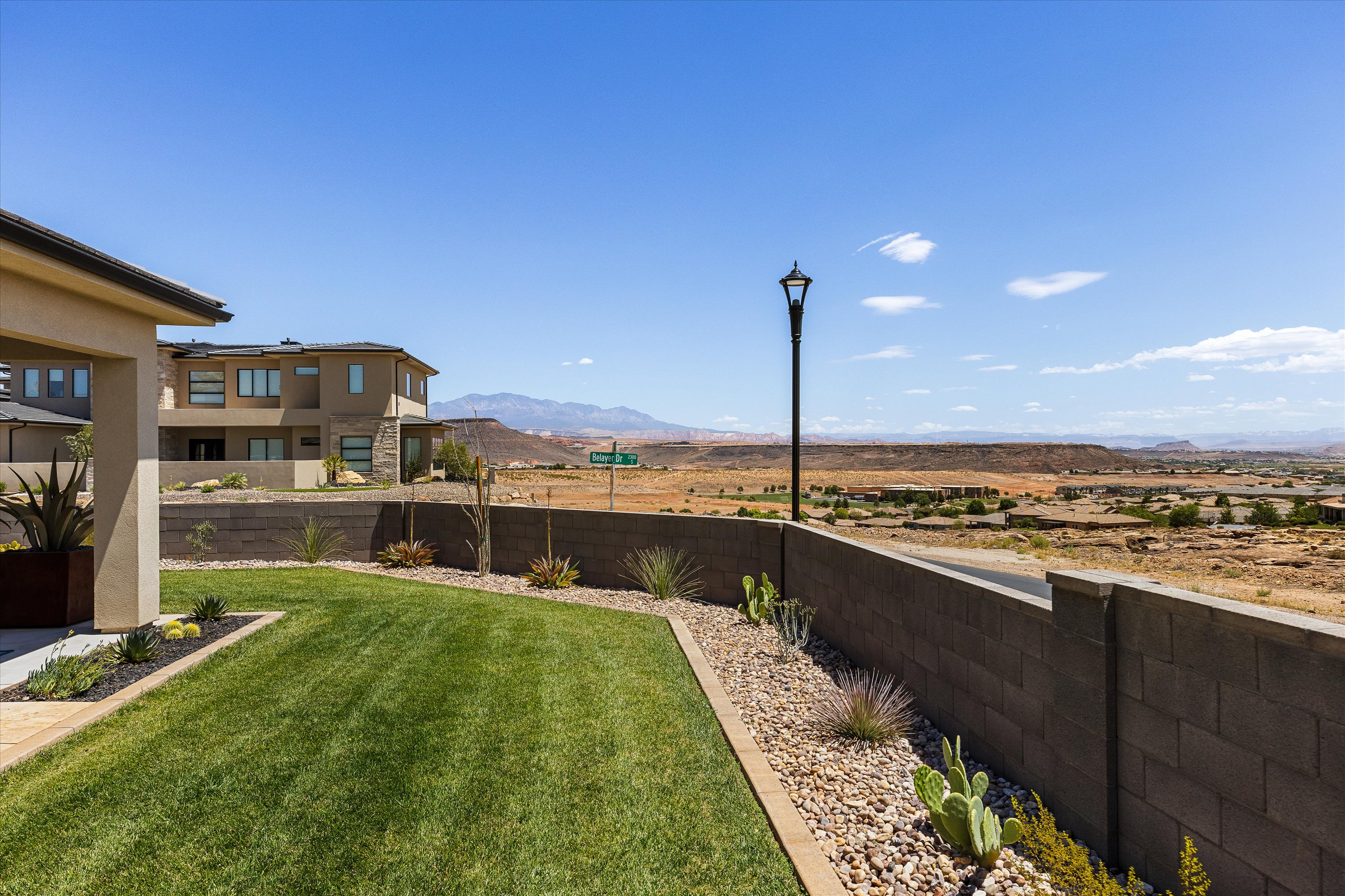 Incredible Pine Valley, Red Cliffs, & Zion Views!
