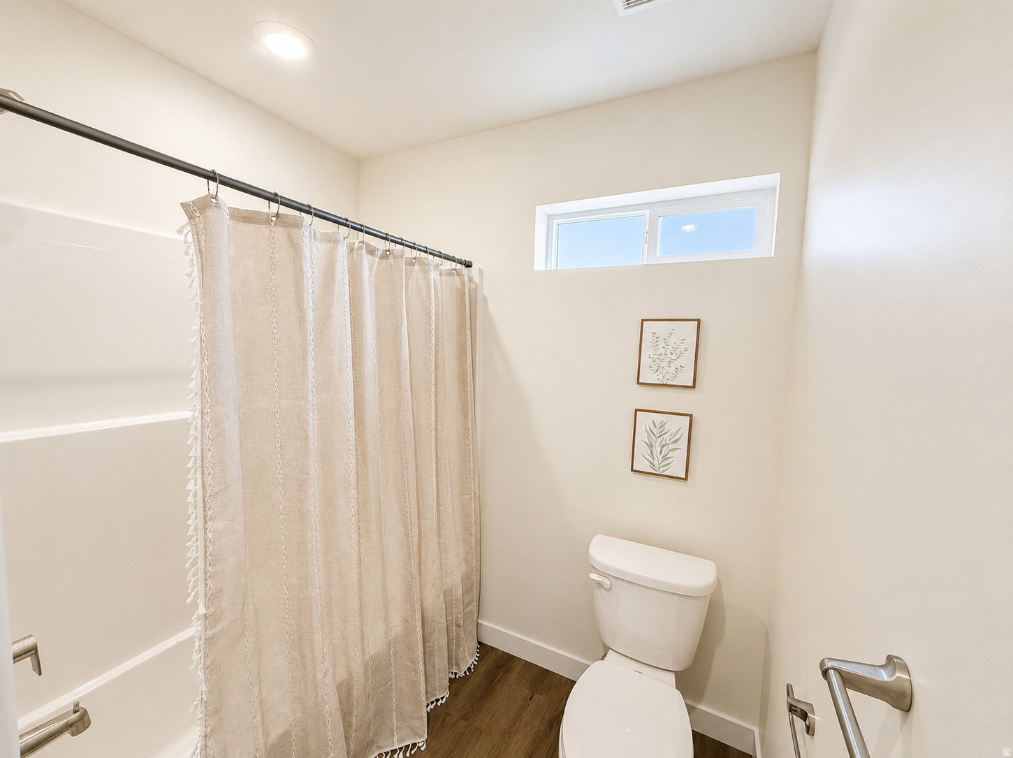 Photos of another patio home in the subdivision.