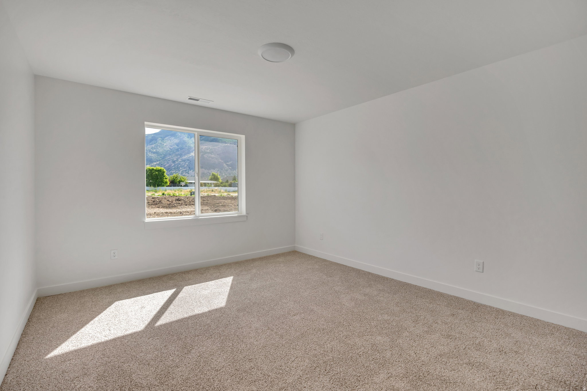 Photos of another patio home in the subdivision.