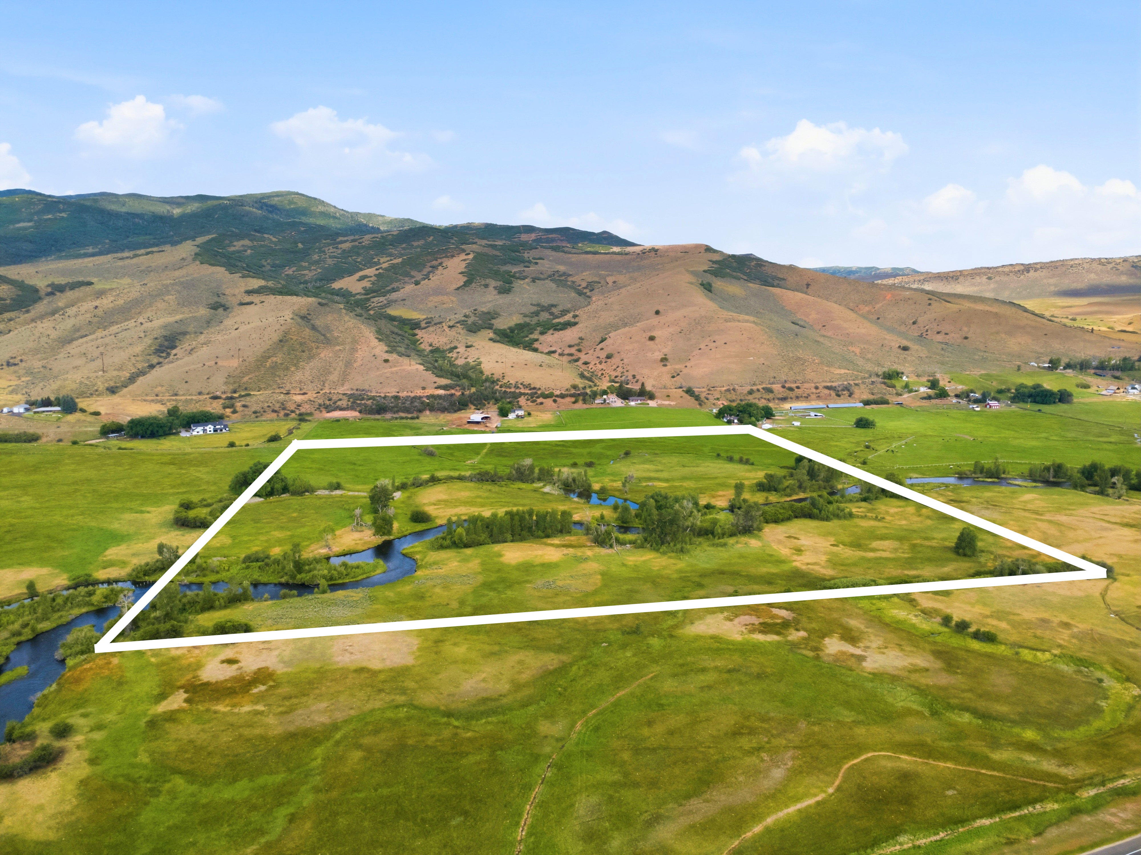 Approximate Property Boundaries Facing West