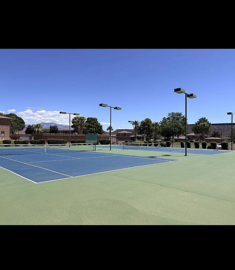 Tennis court