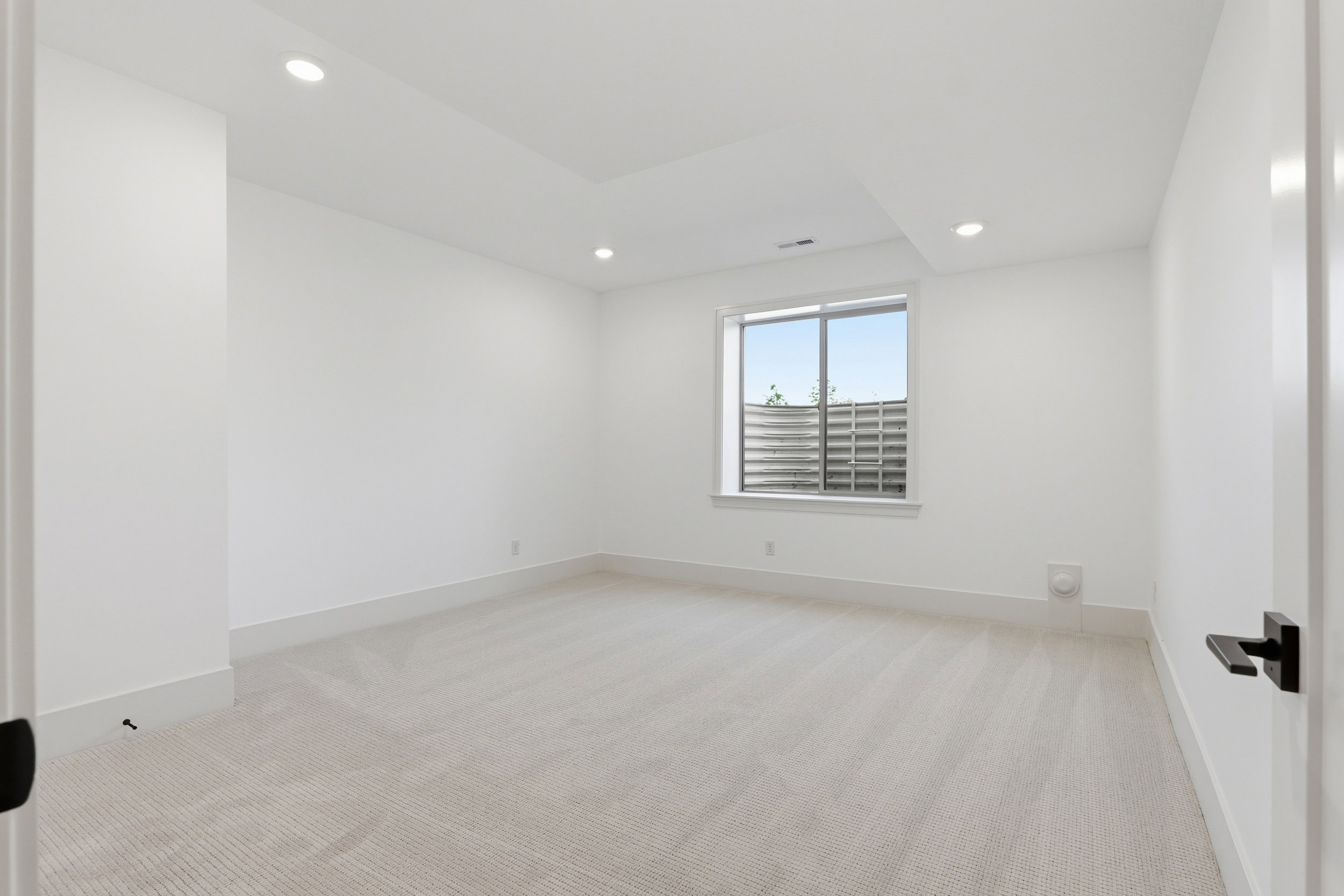 Guest Bedroom 4
