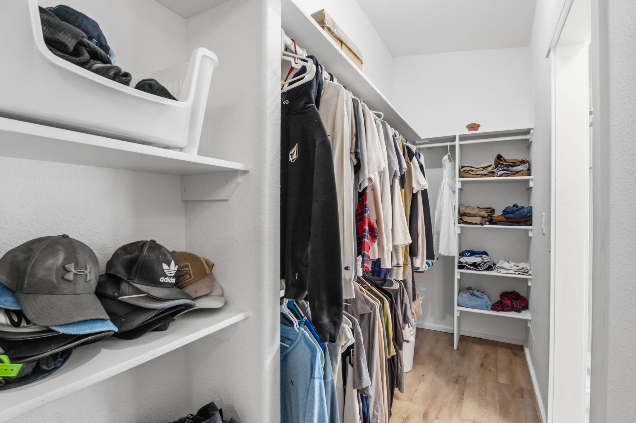 Walk in closet