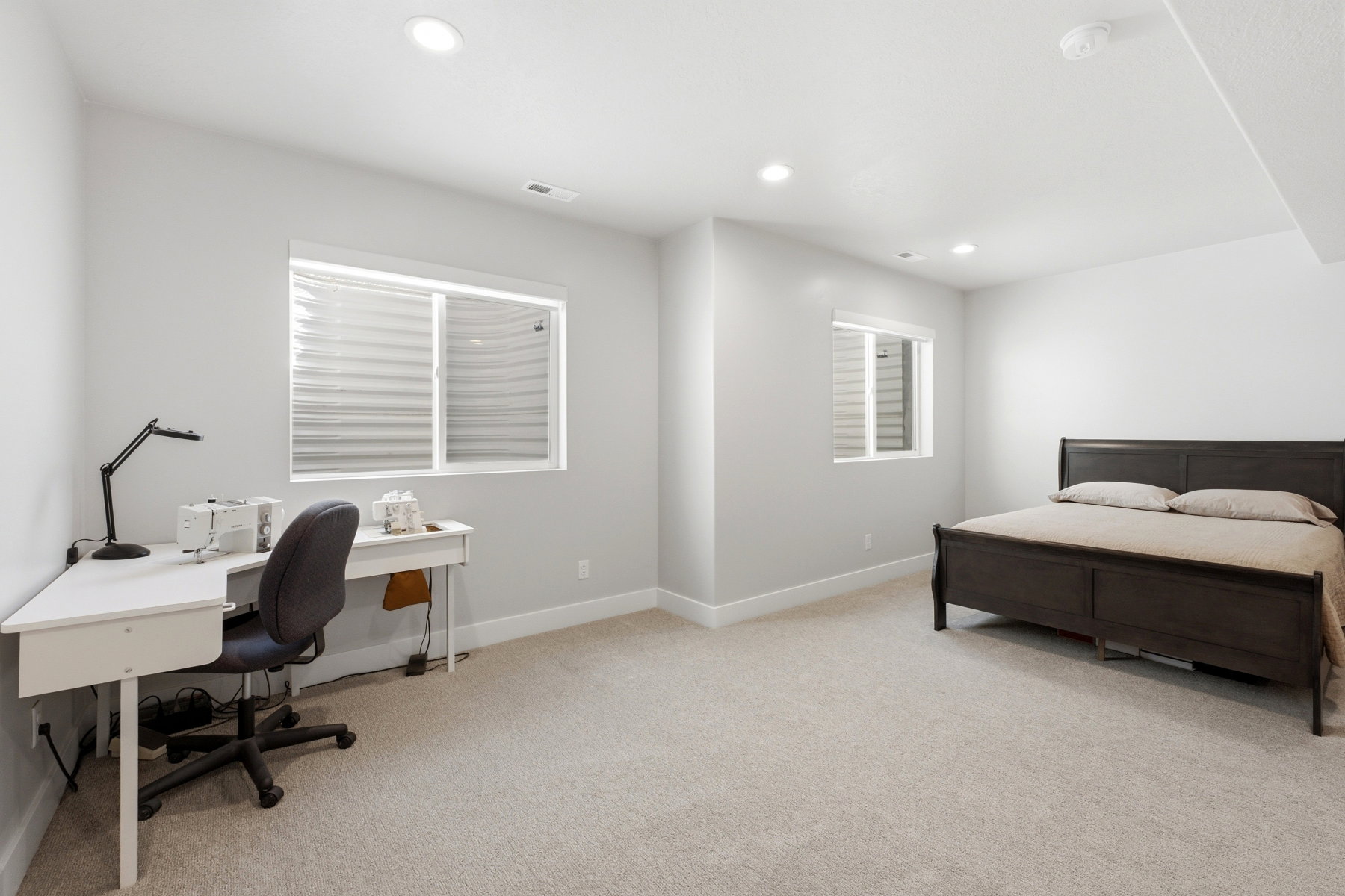 Lower level - bedroom 4