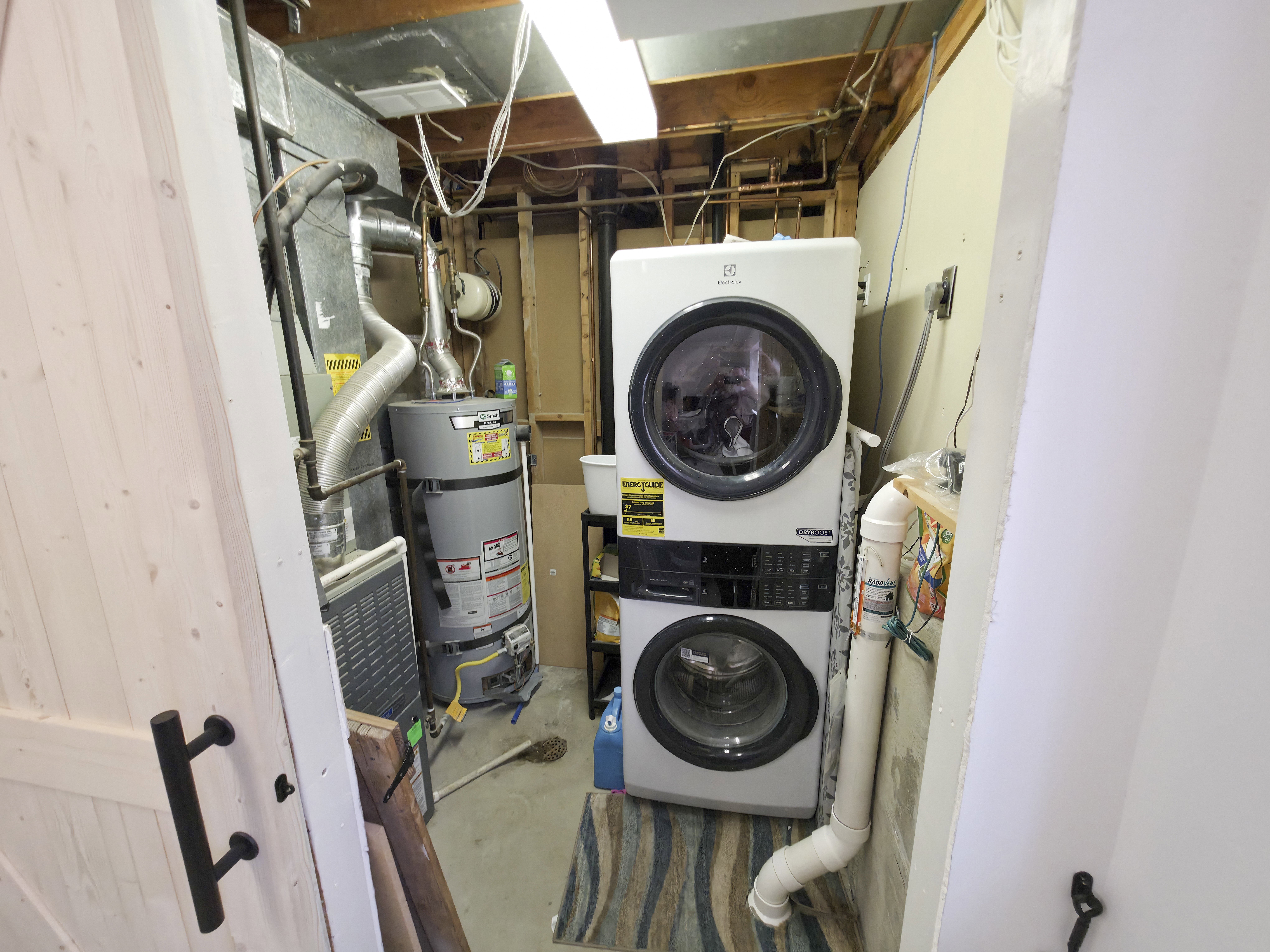 NEW washer & dryer INCLUDED!