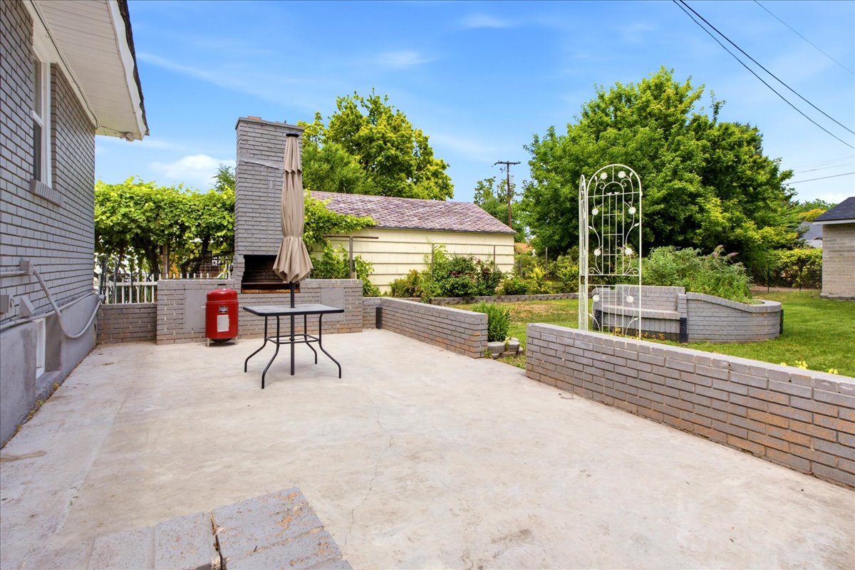 Large patio space!