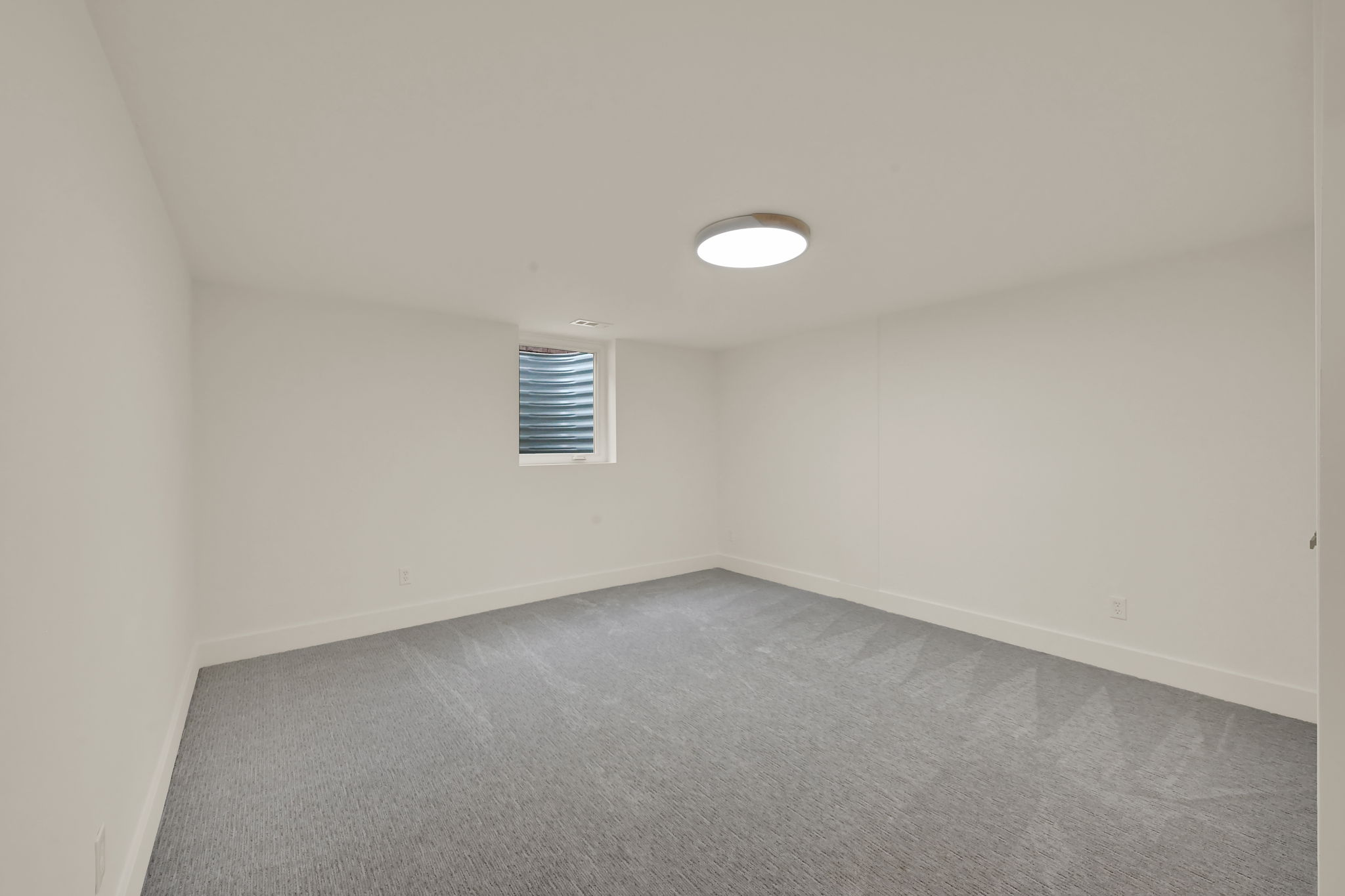 Bedroom 1- bottom level