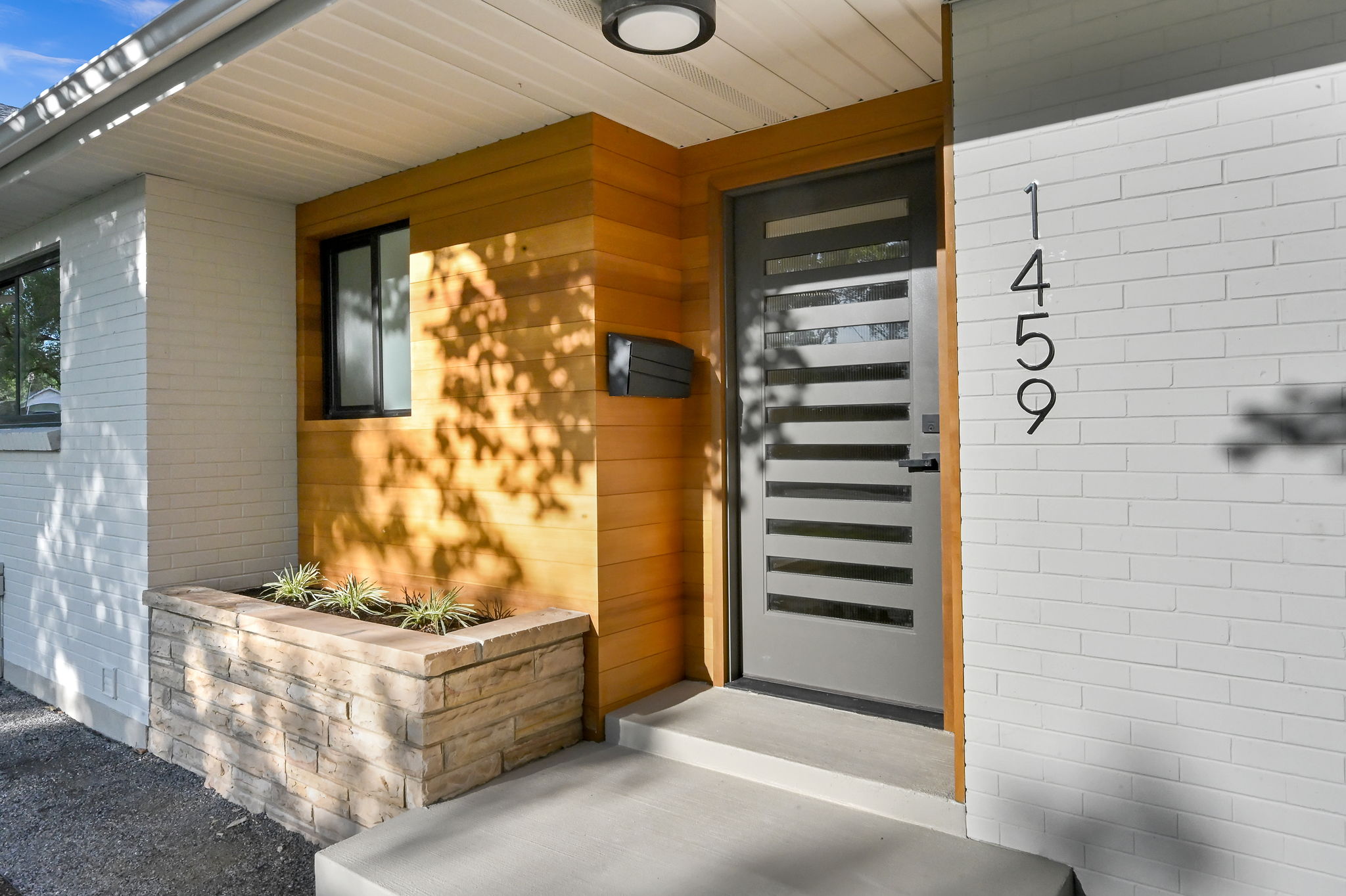 Modern entry with planter box
