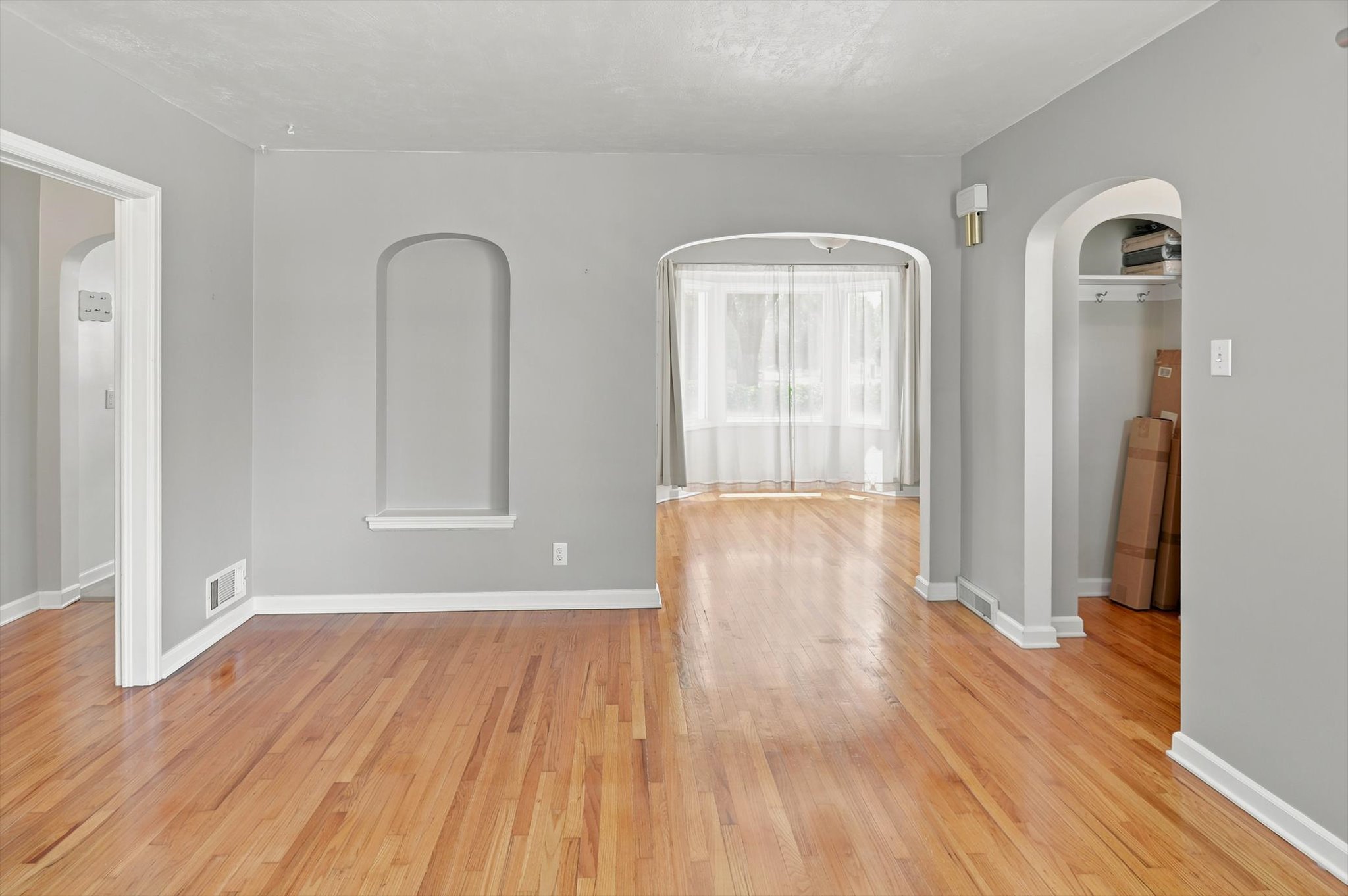 Living Room to Dining Area