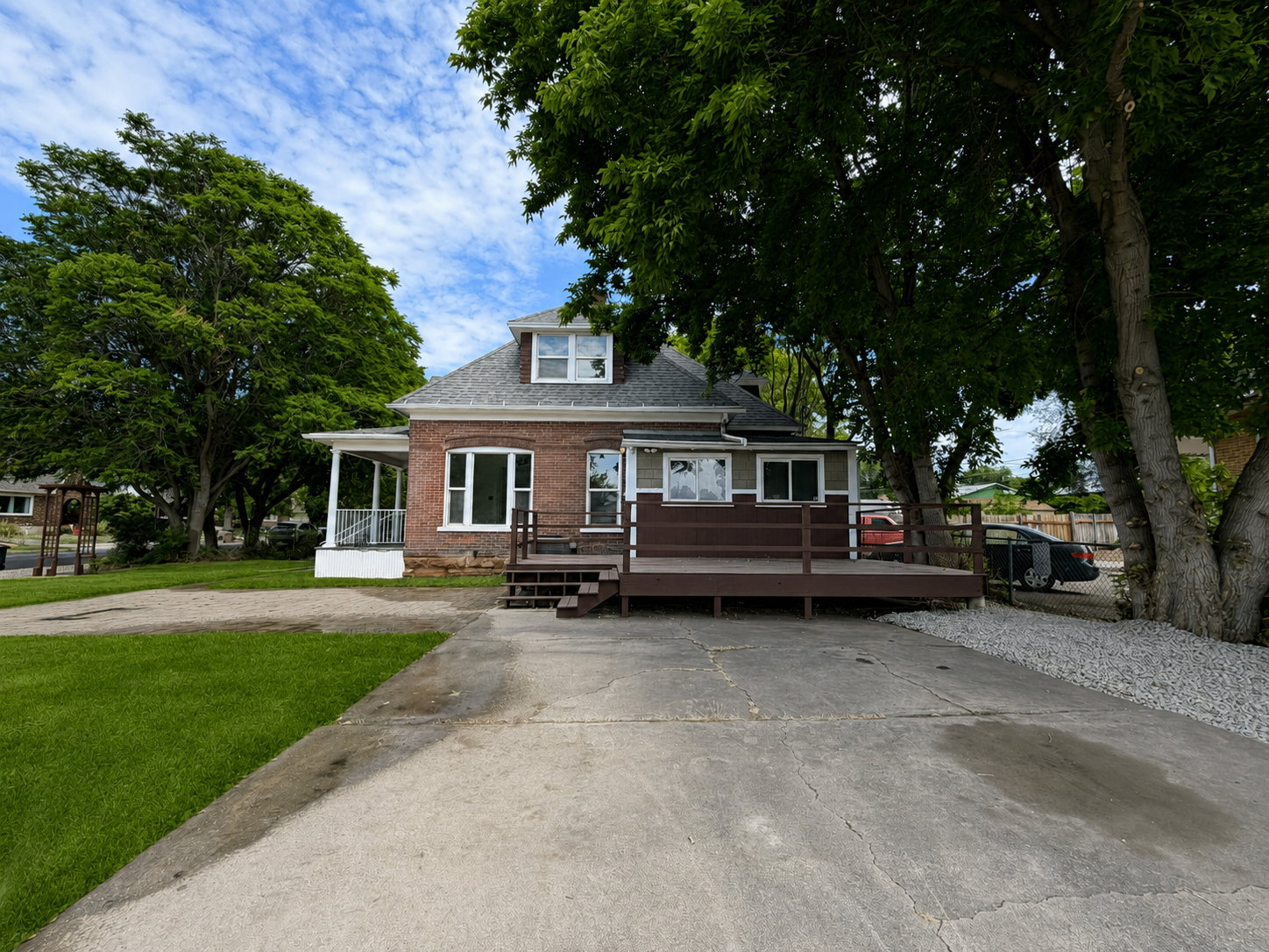 4 car parking (tandem)